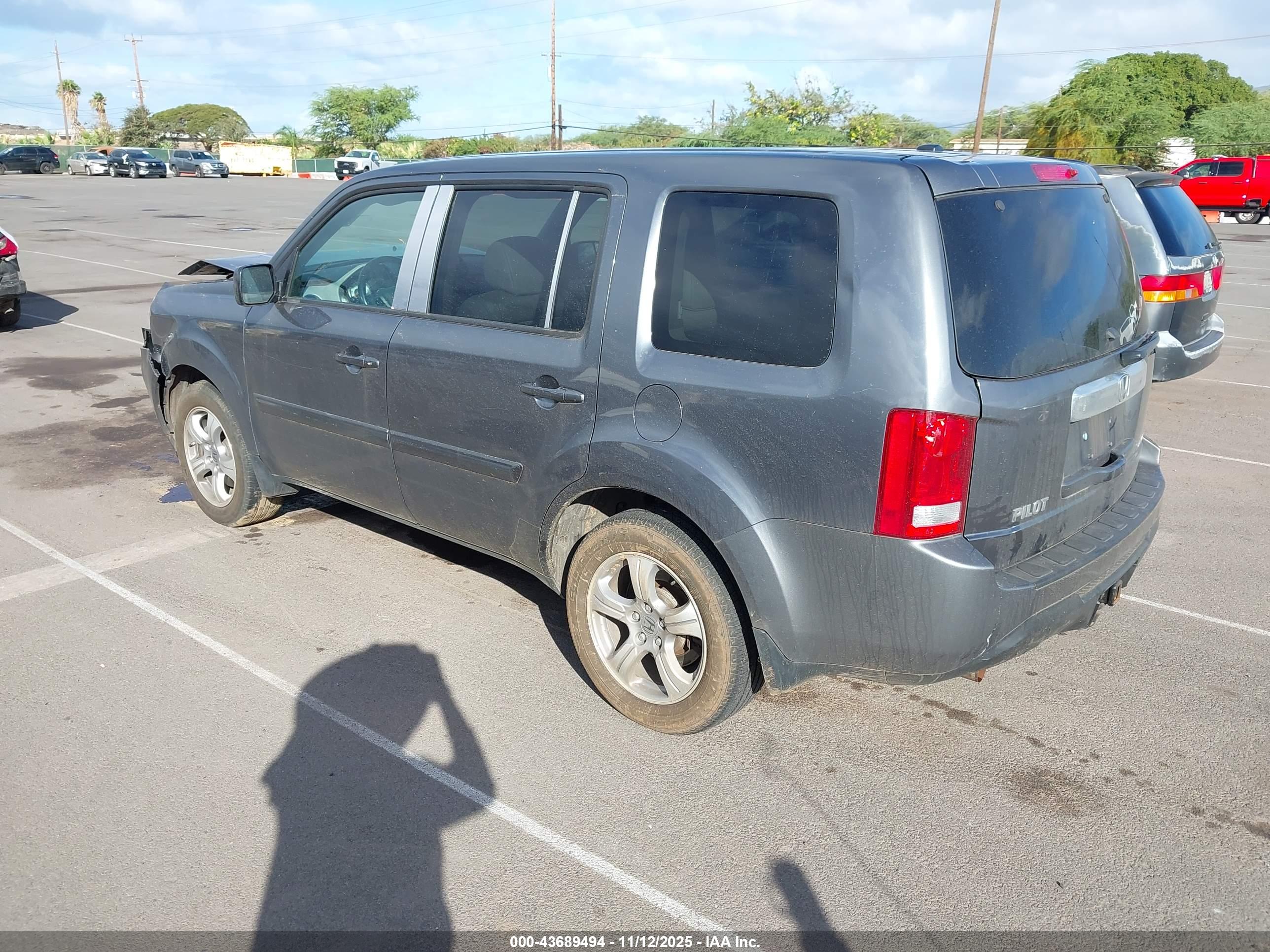 HONDA PILOT image 3