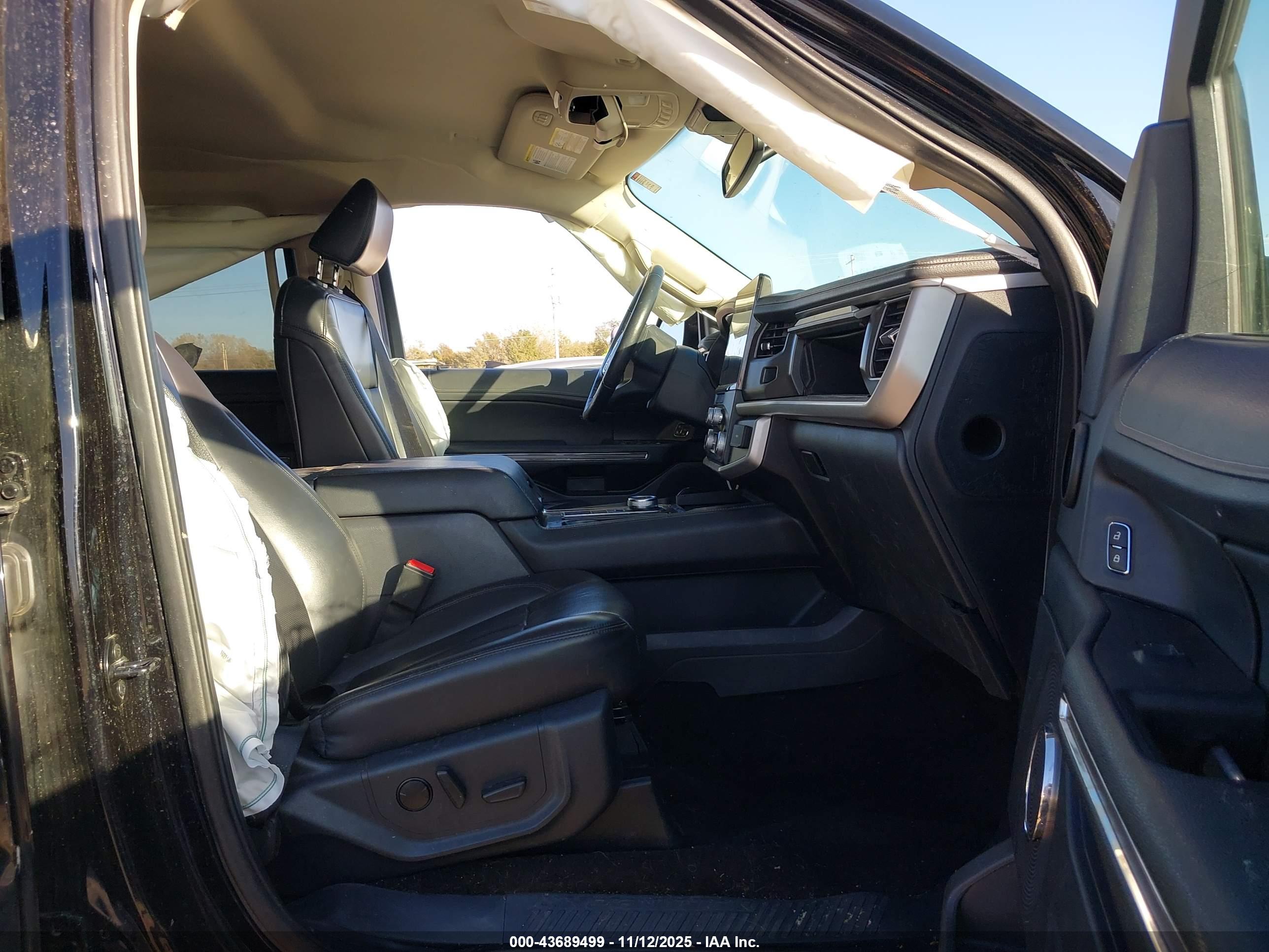 FORD EXPEDITION image 5