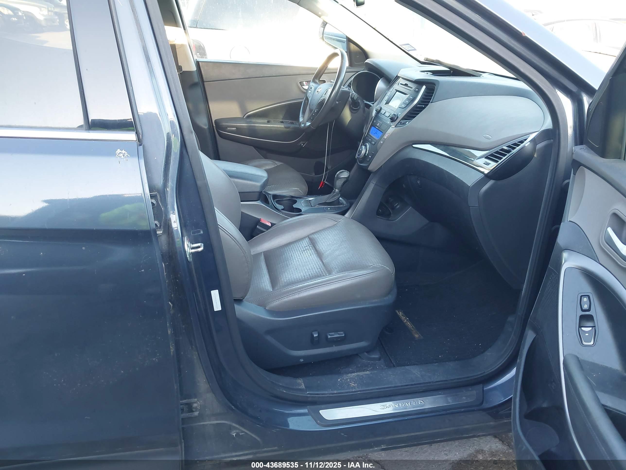 HYUNDAI SANTA image 5