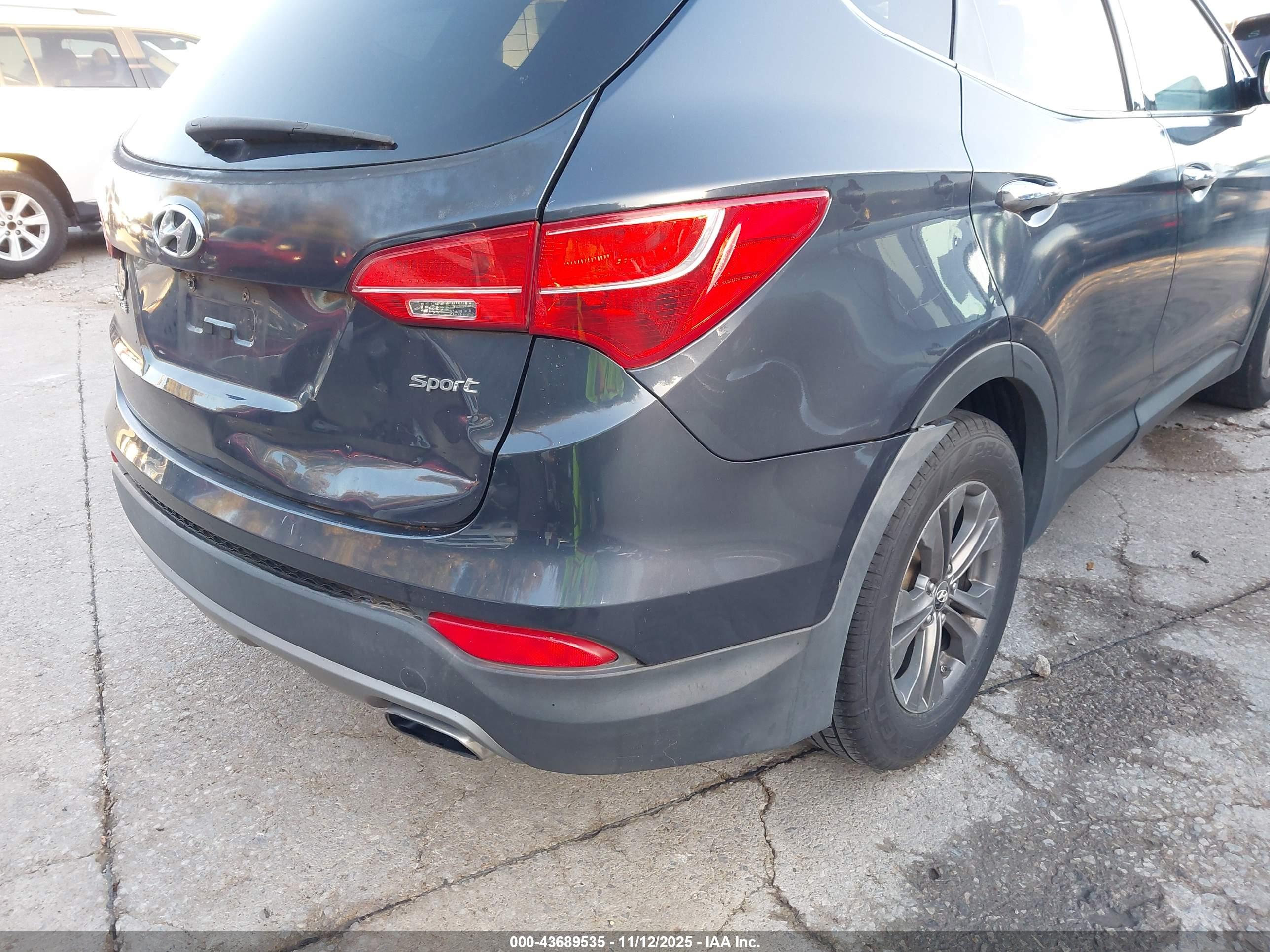 HYUNDAI SANTA image 6