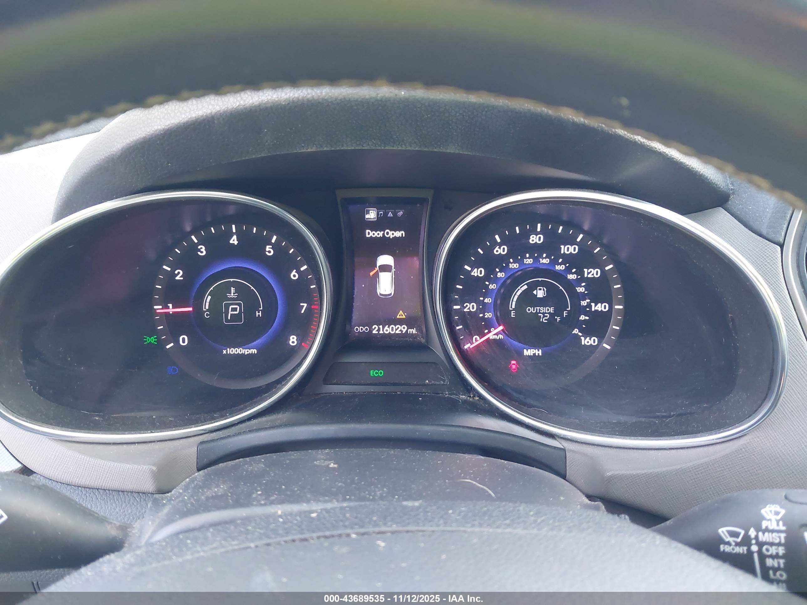 HYUNDAI SANTA image 7