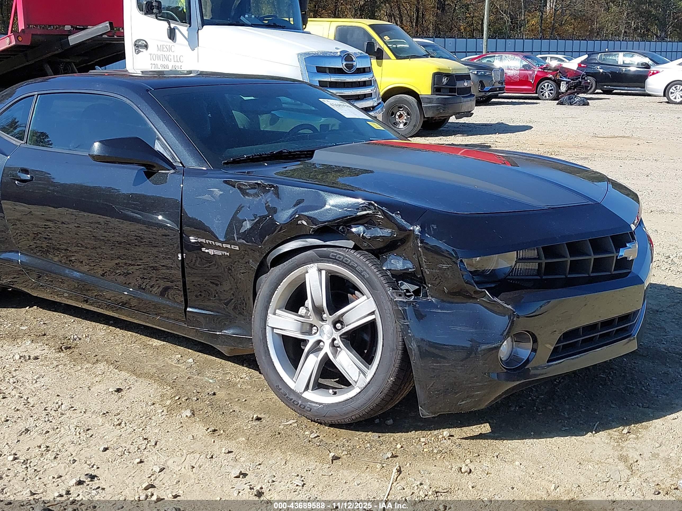 CHEVROLET CAMARO image 6