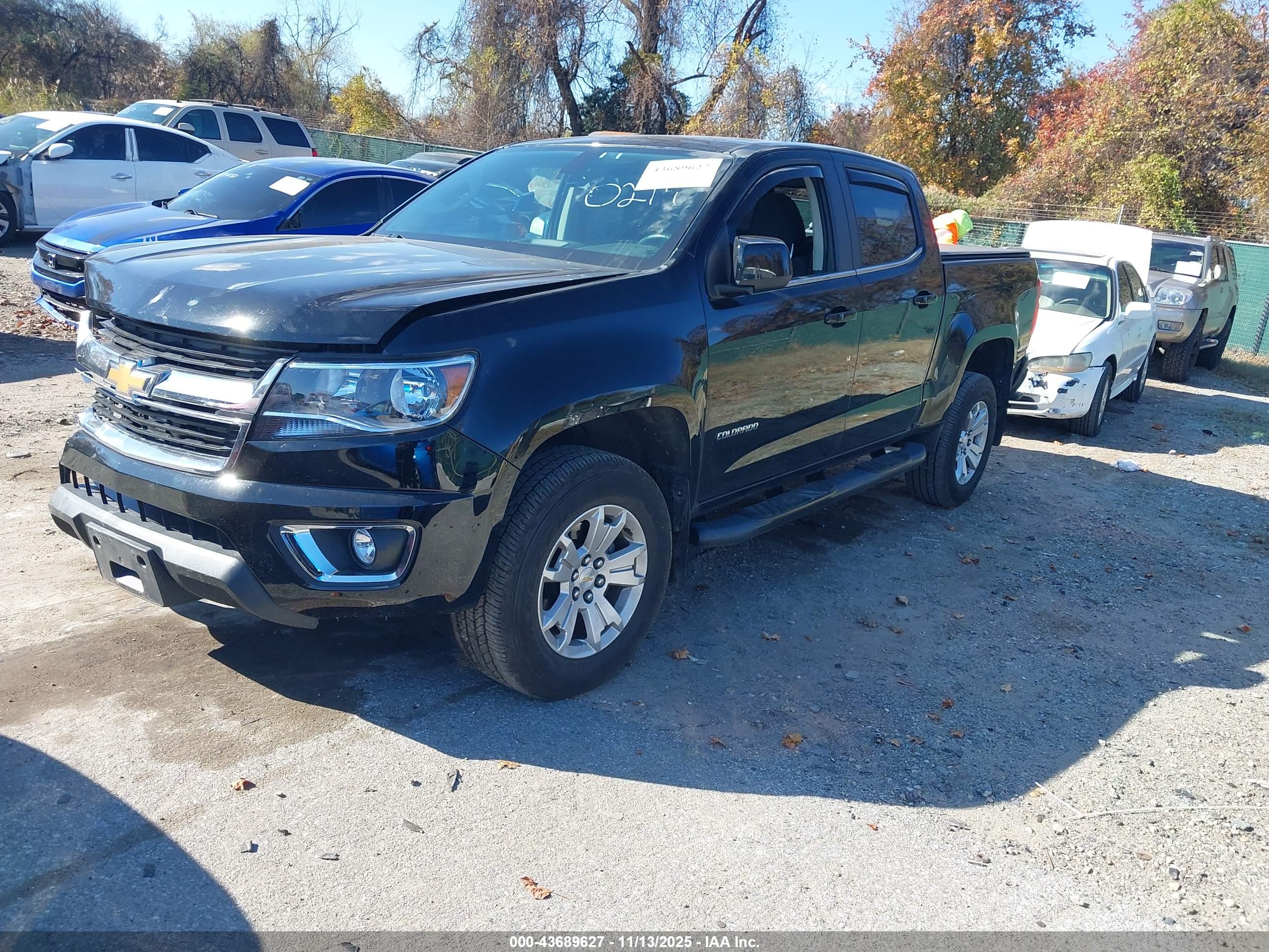 CHEVROLET COLORADO image 2