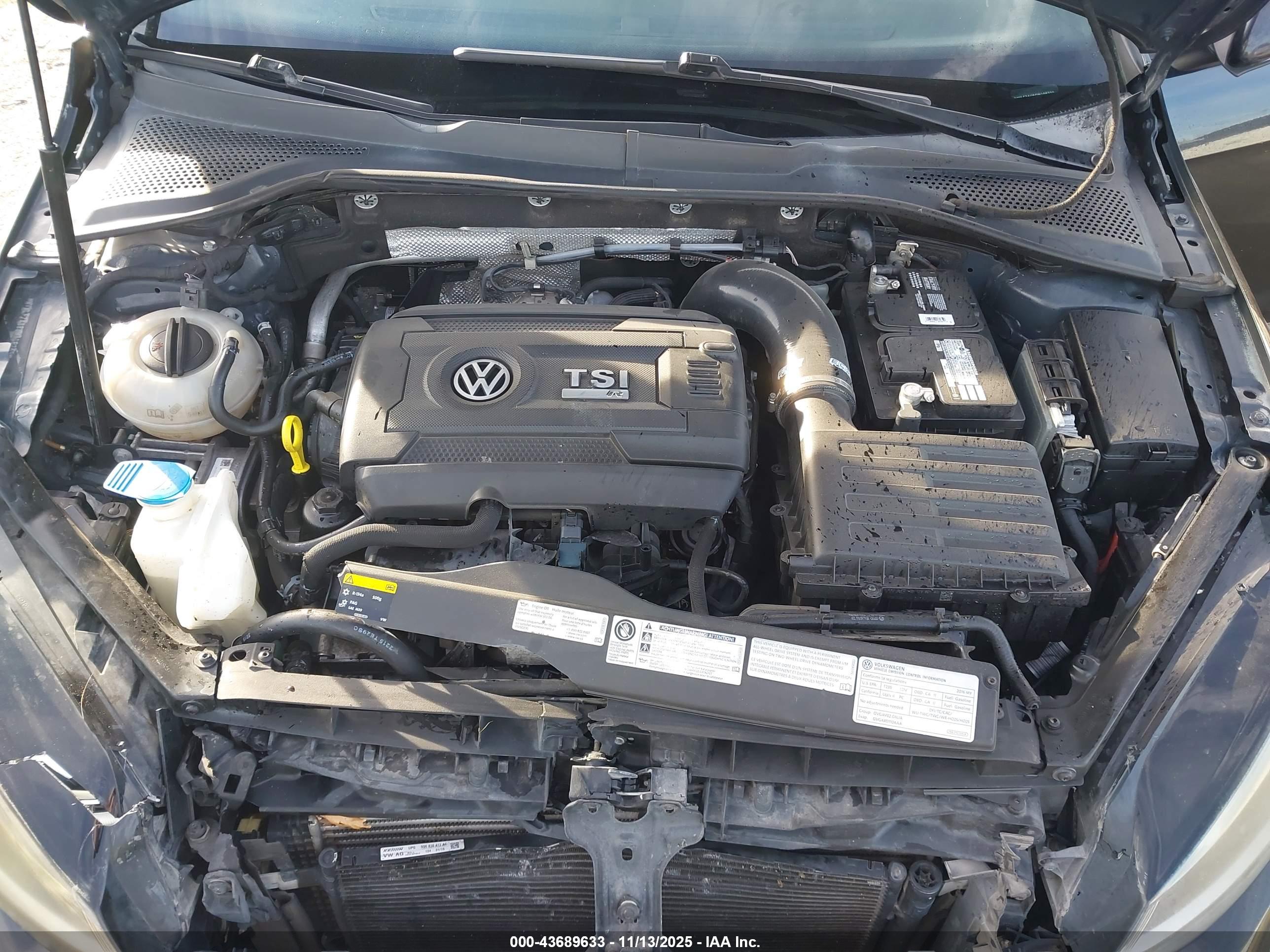 VOLKSWAGEN GOLF image 10