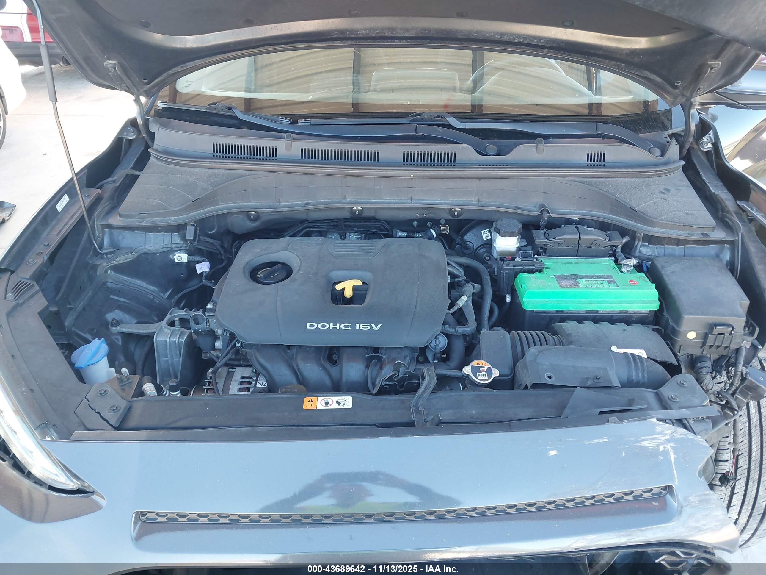 HYUNDAI KONA image 10