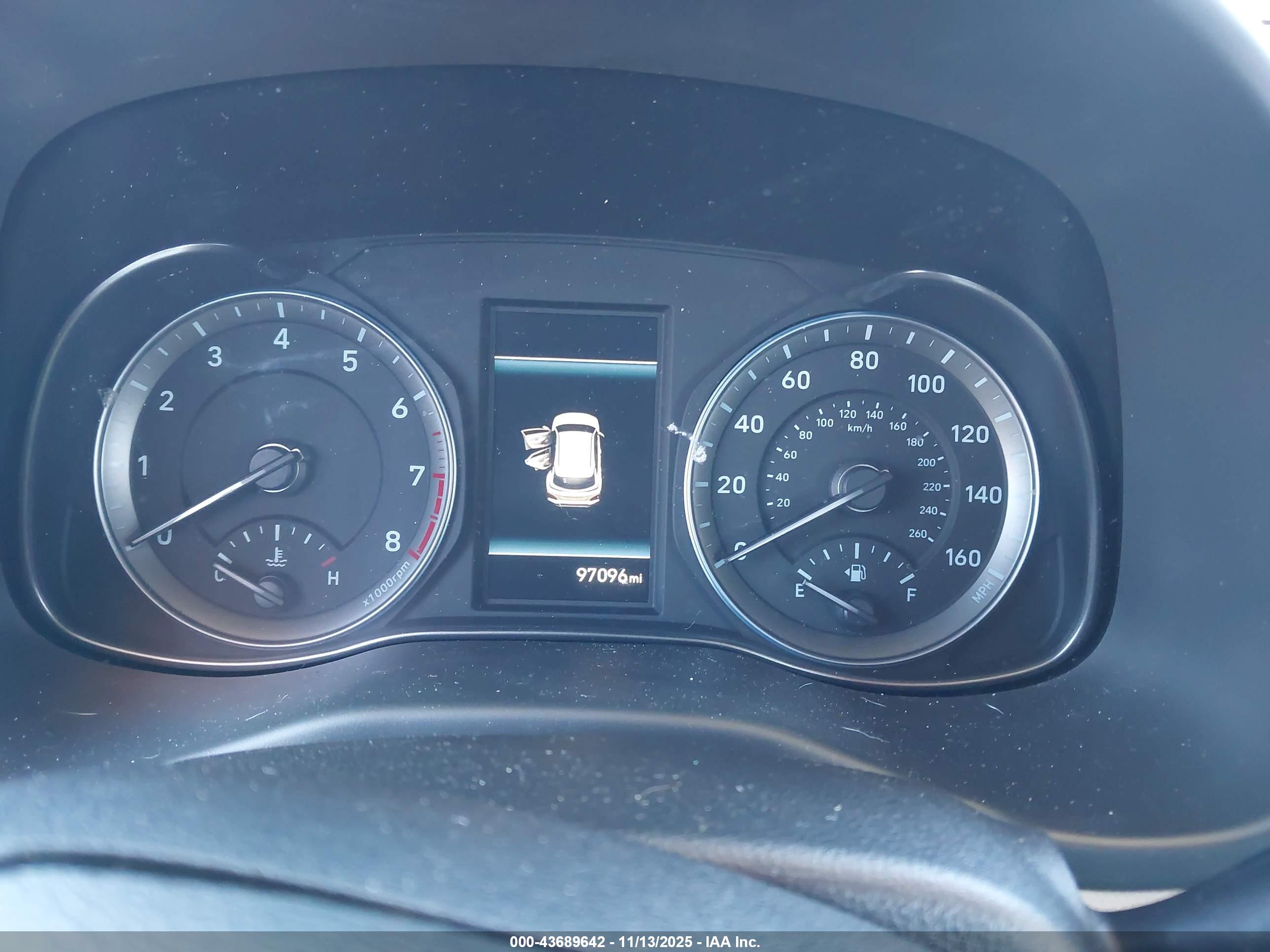HYUNDAI KONA image 7