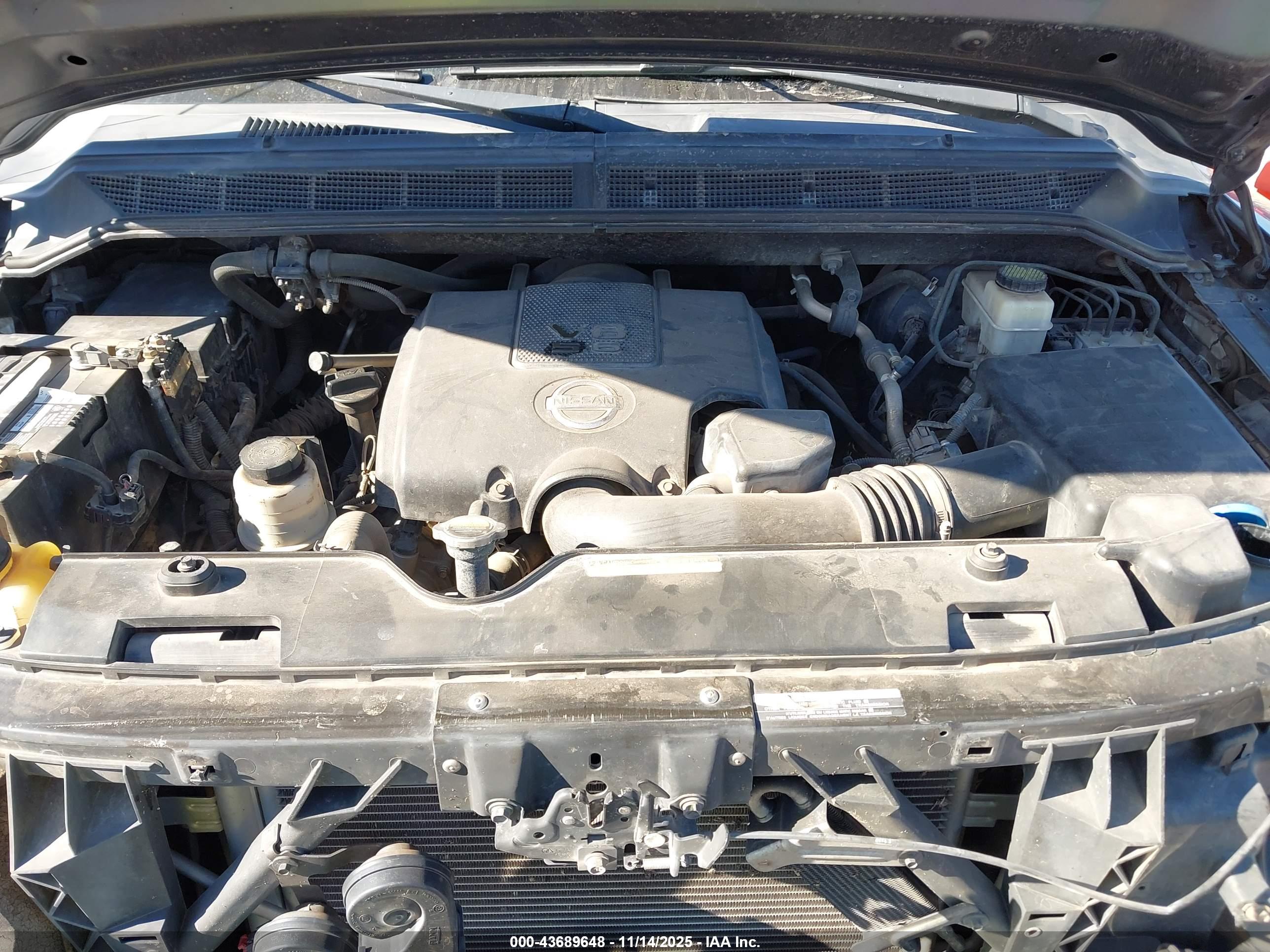 NISSAN TITAN image 10