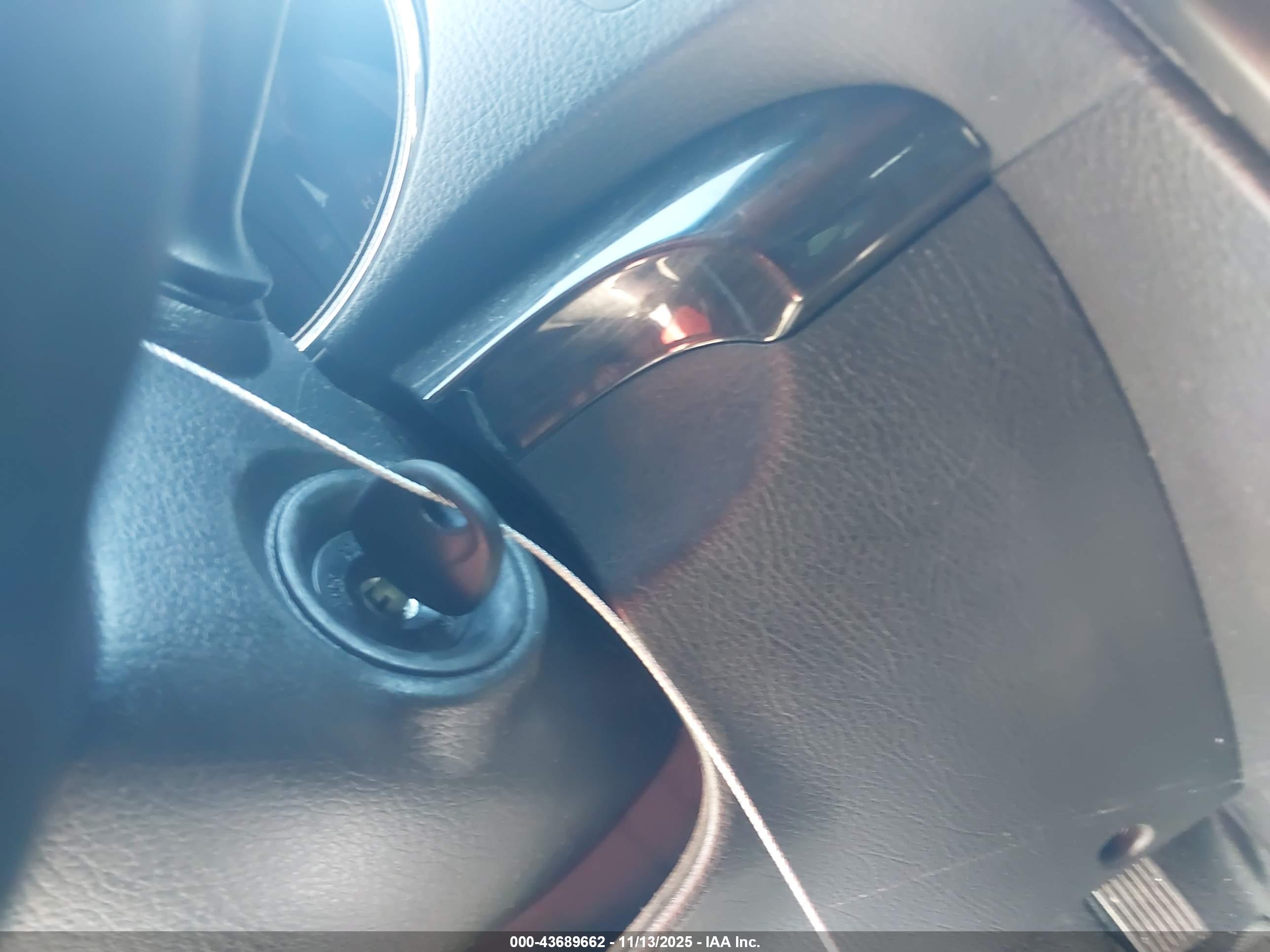 KIA SORENTO image 11