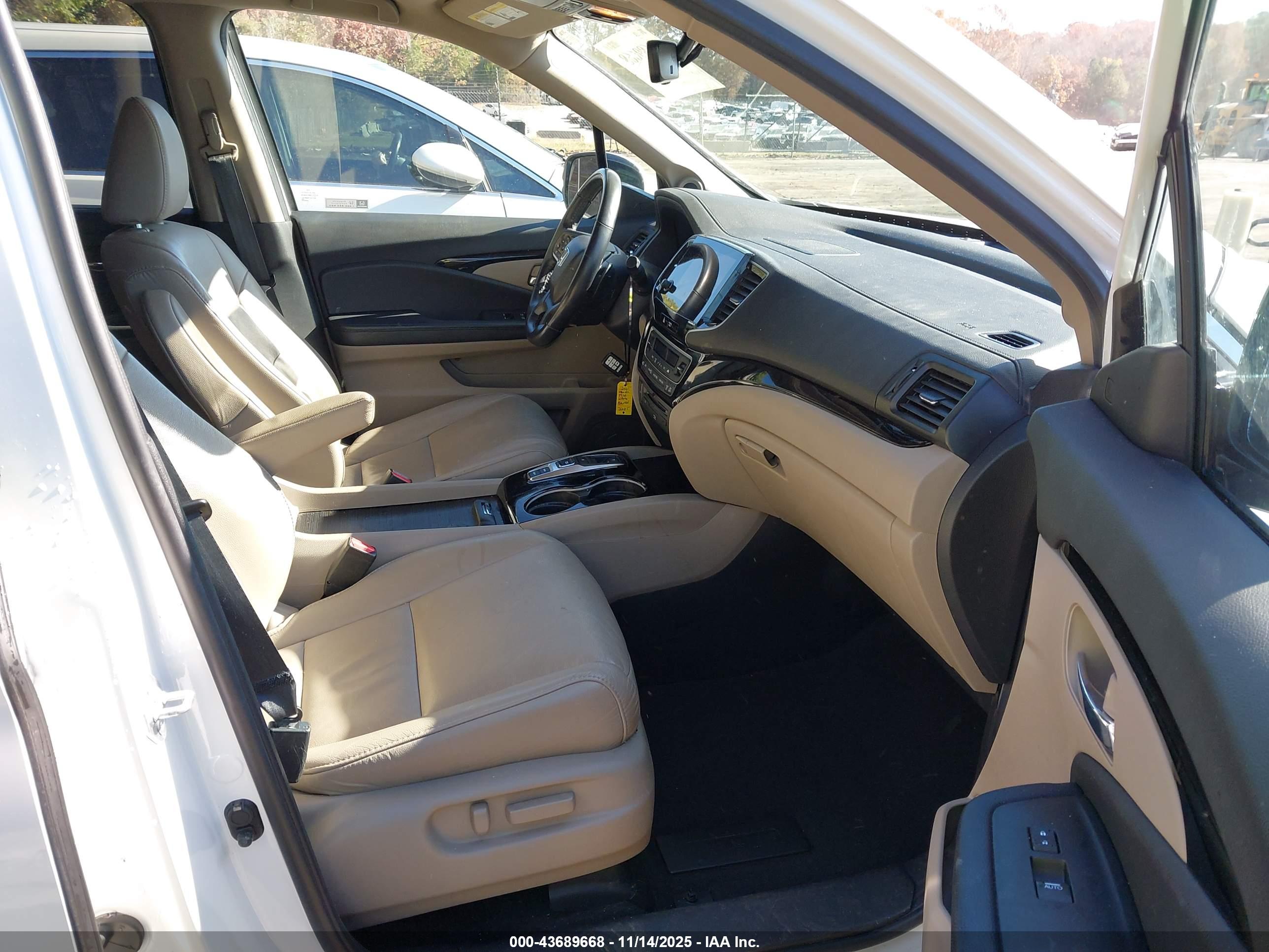 HONDA PILOT image 5