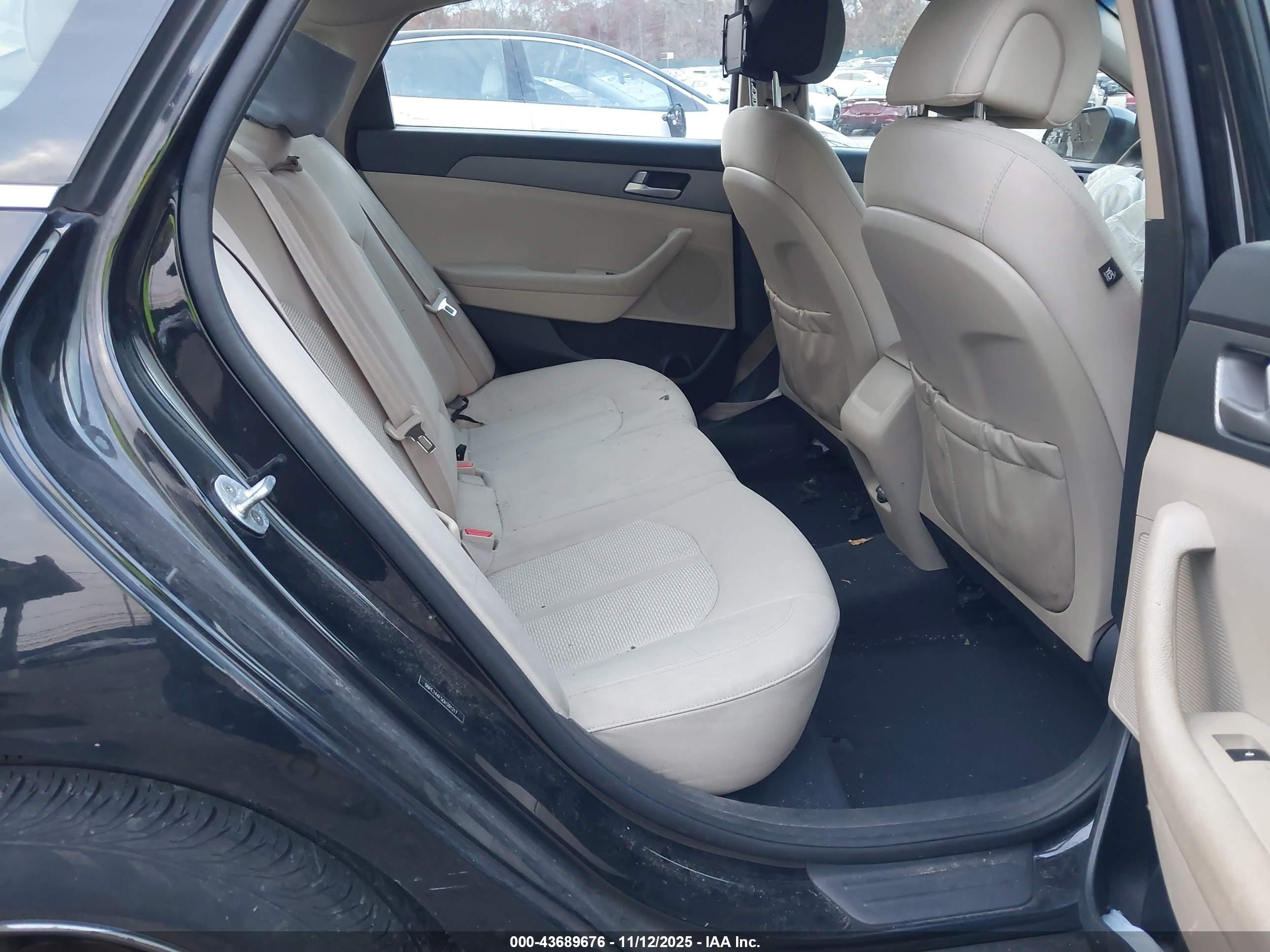HYUNDAI SONATA image 8