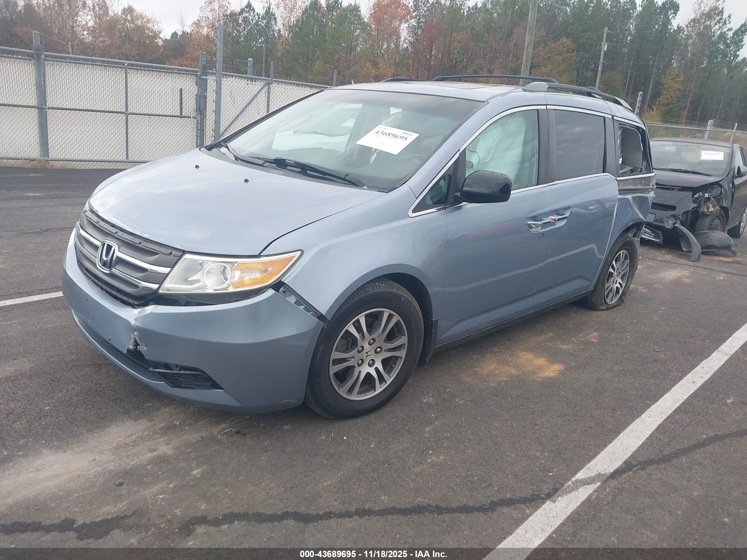 HONDA ODYSSEY image 2
