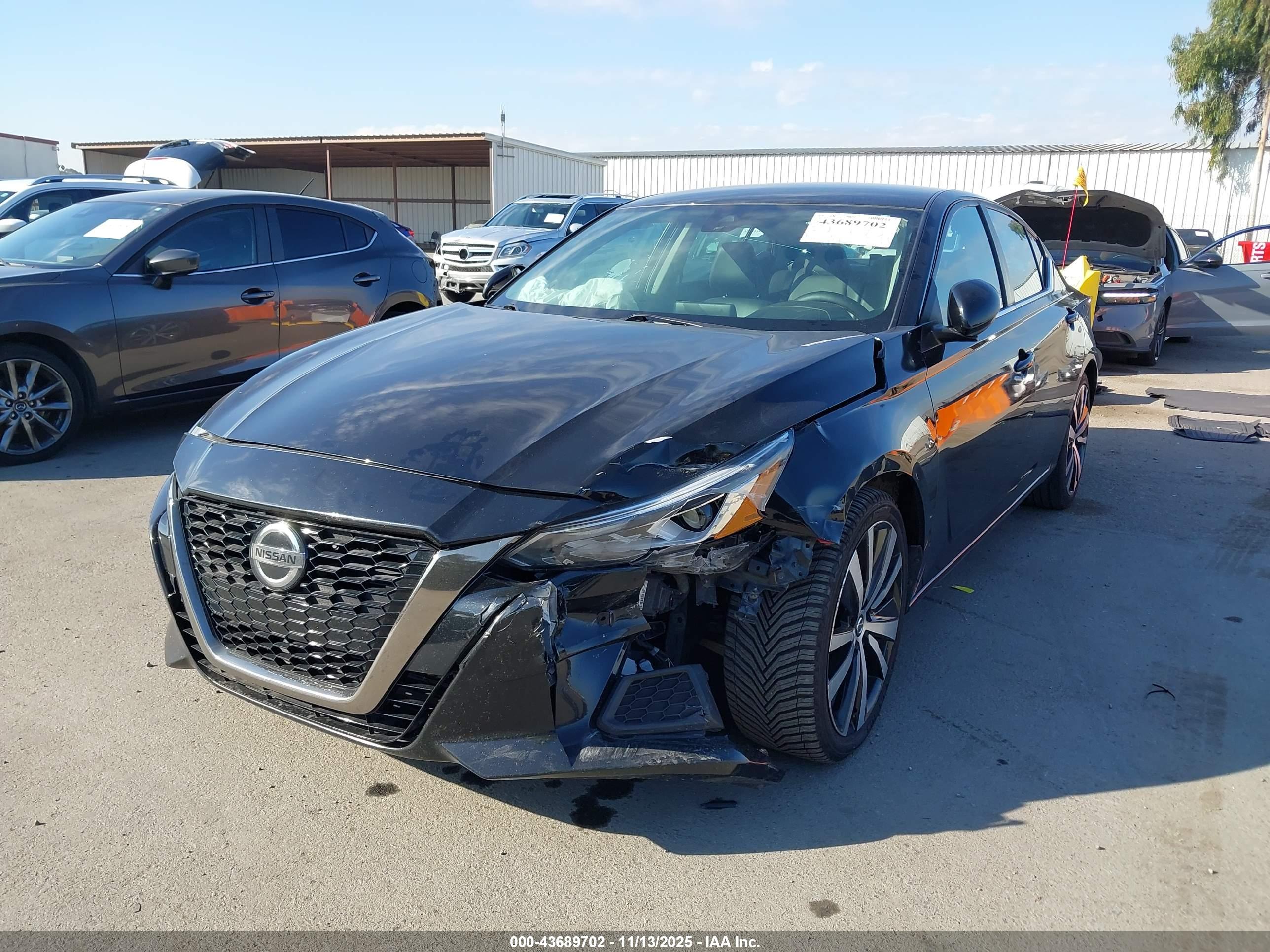 NISSAN ALTIMA image 6