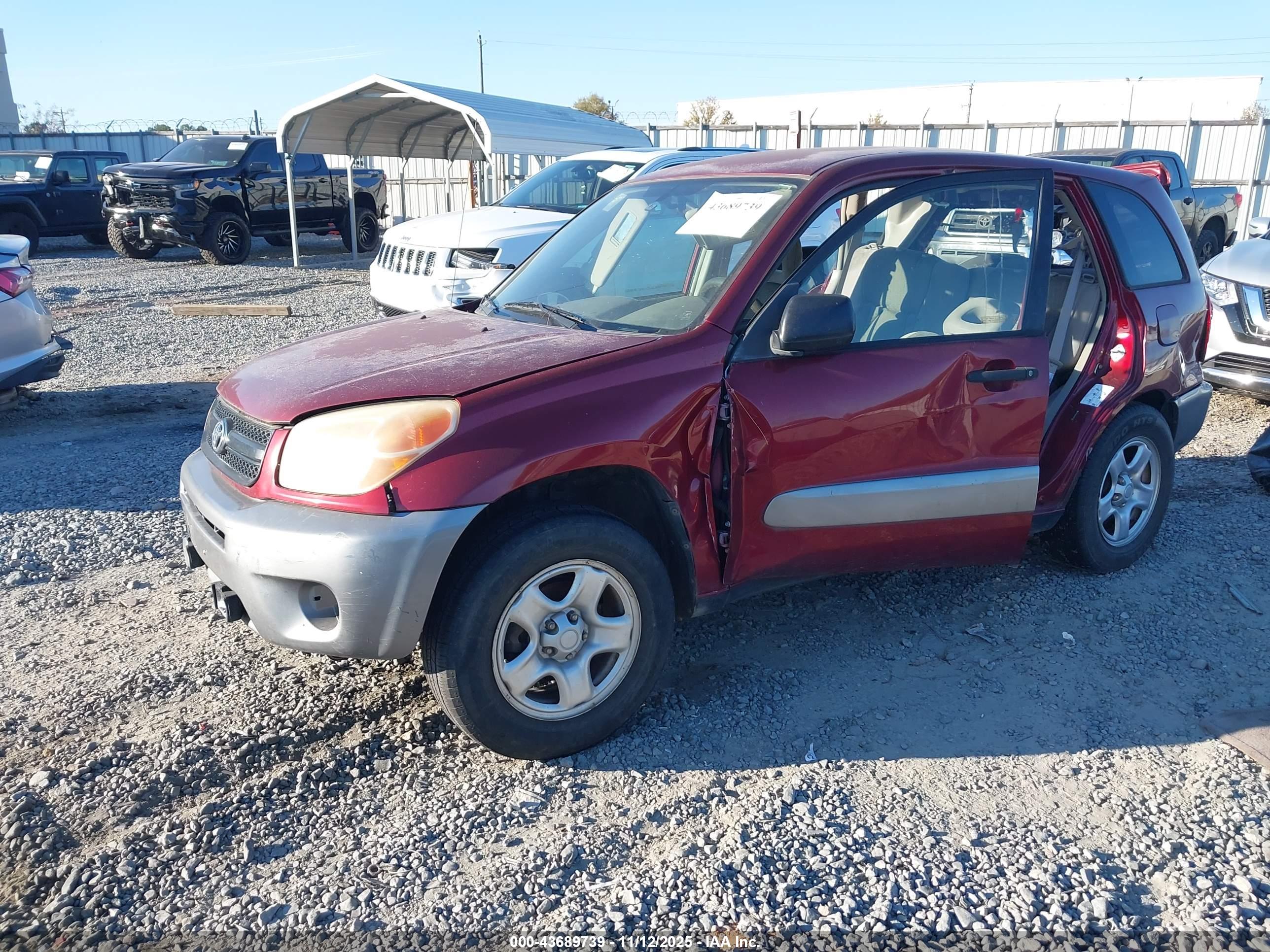 TOYOTA RAV4 image 2