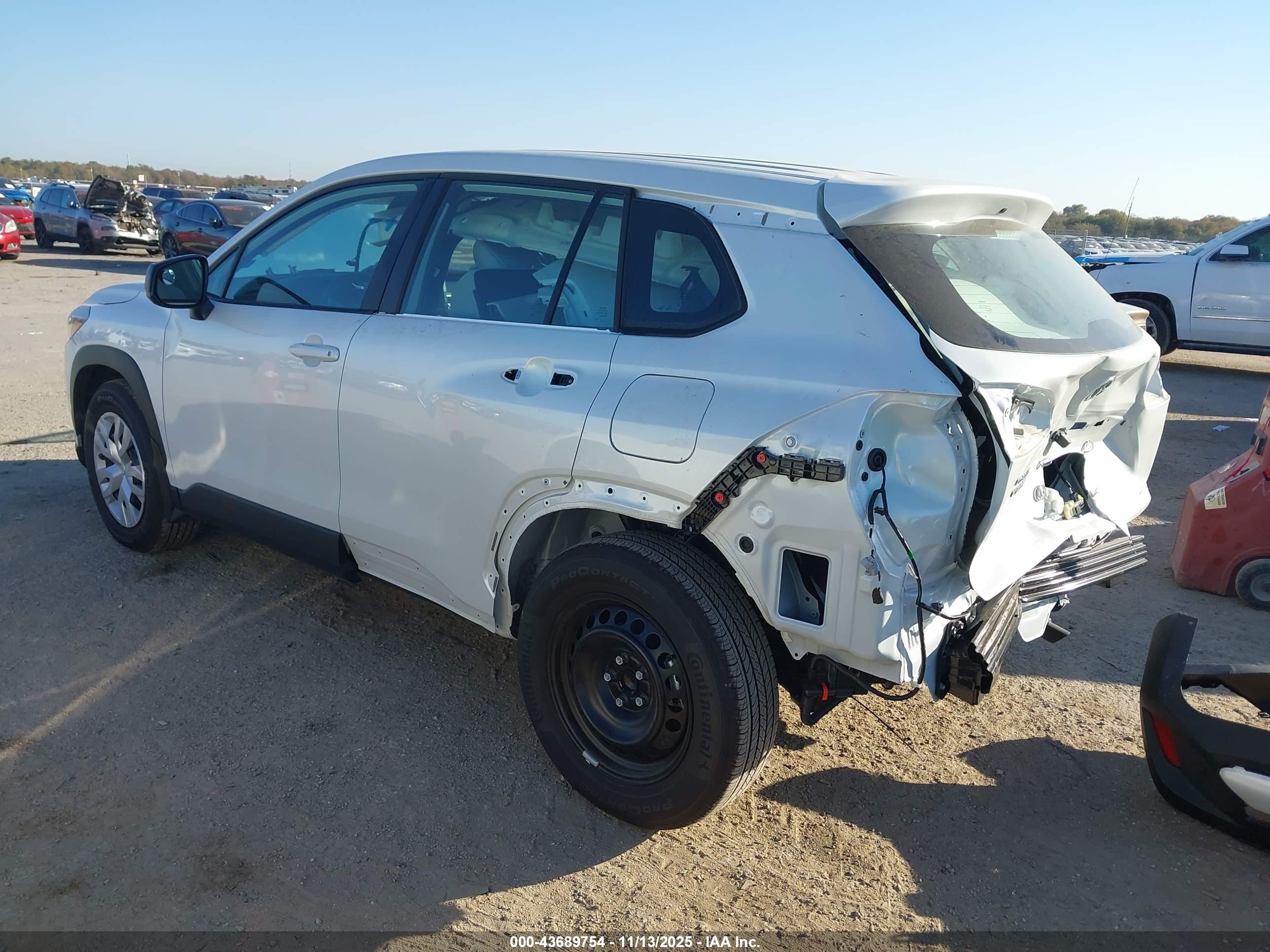 TOYOTA COROLLA image 3