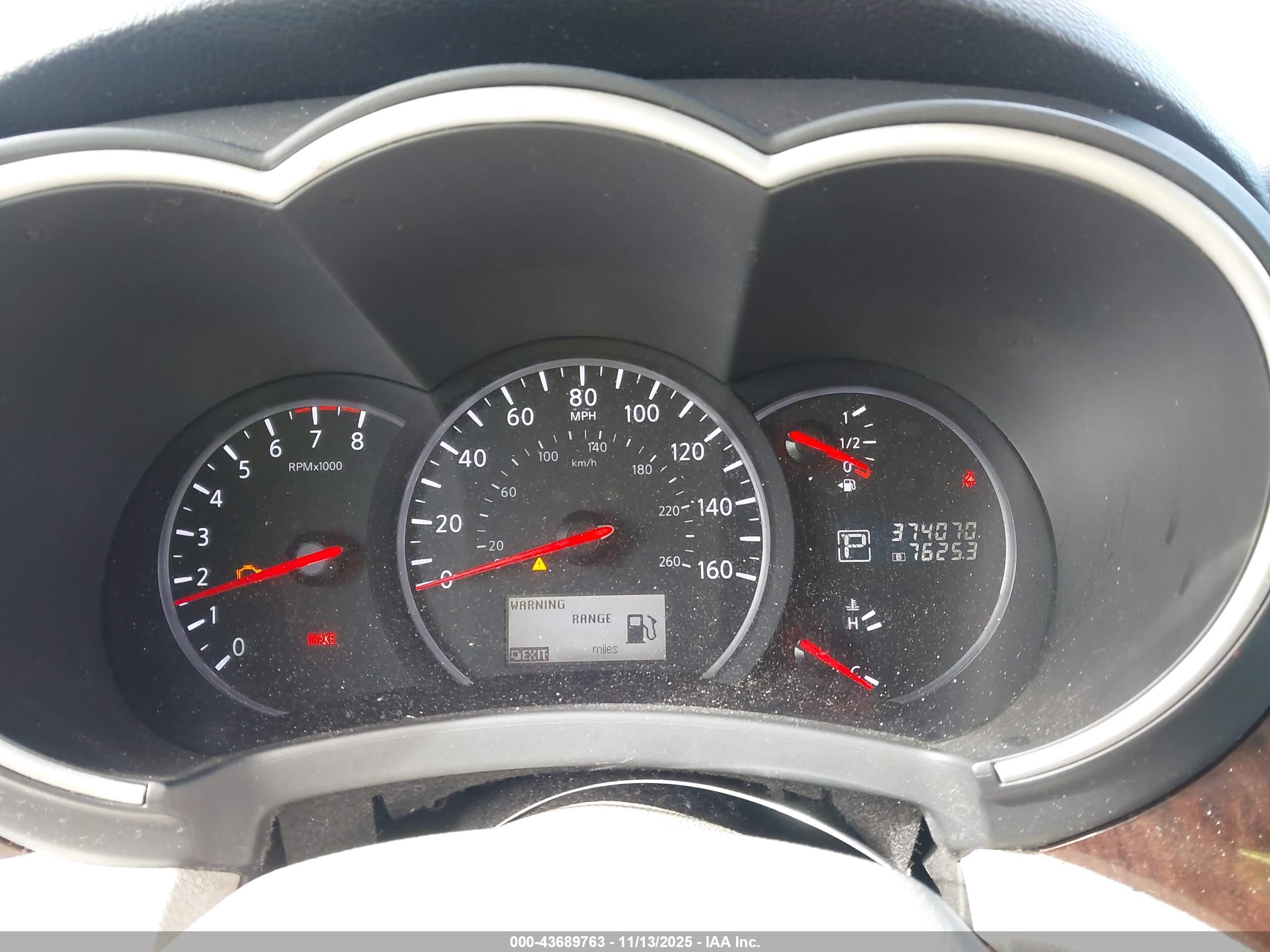 NISSAN QUEST image 7