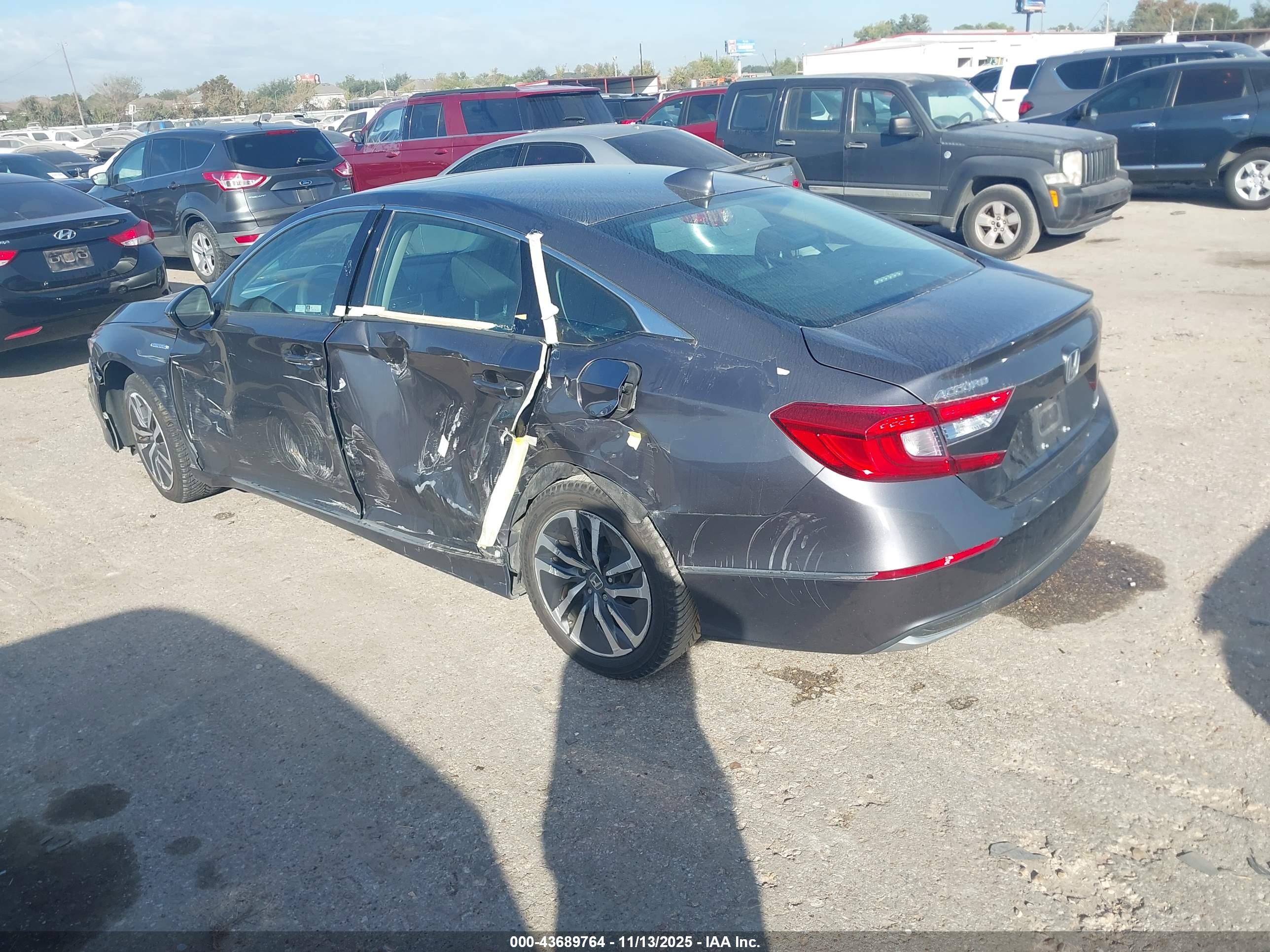 HONDA ACCORD image 3
