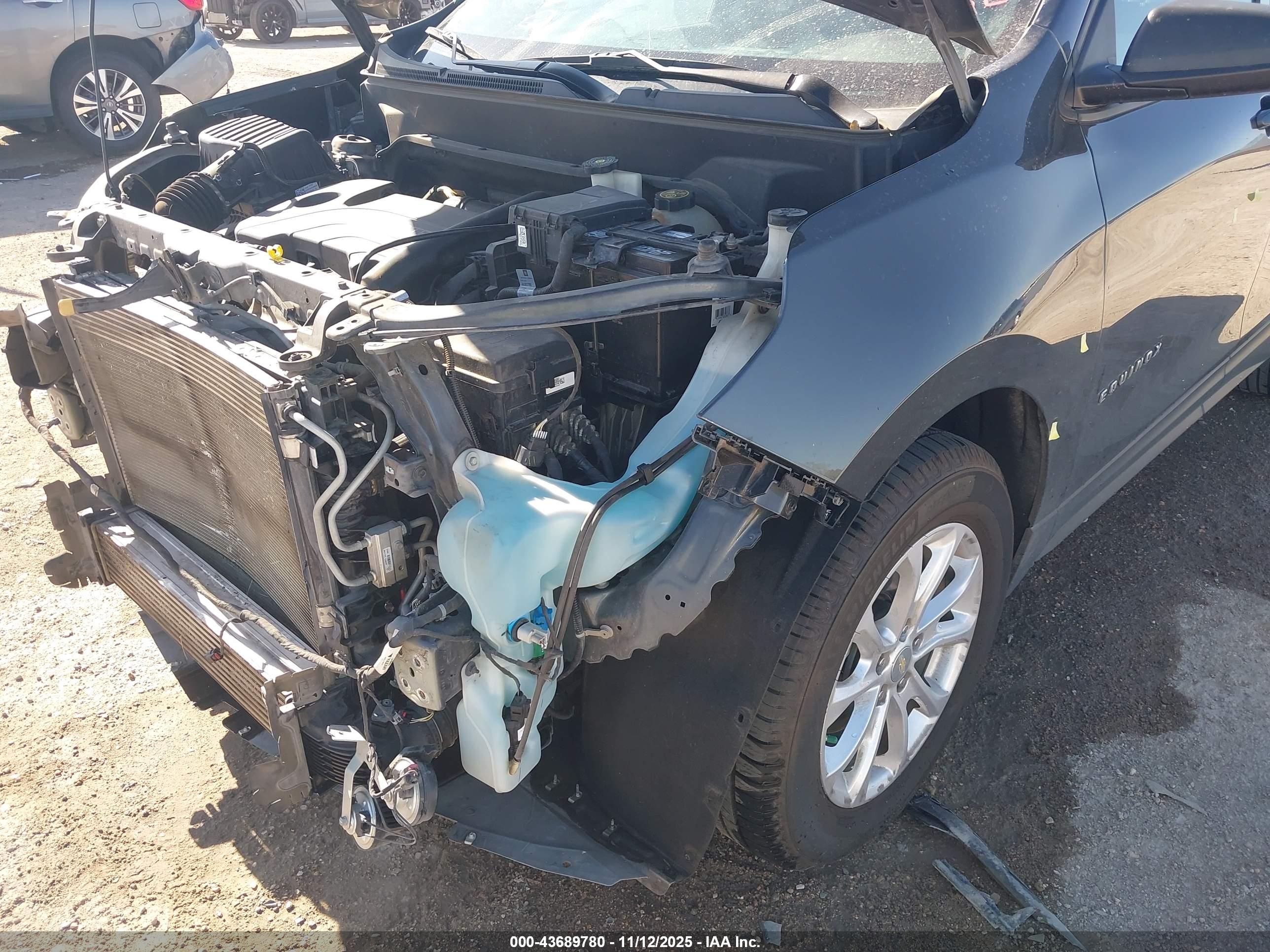 CHEVROLET EQUINOX image 6