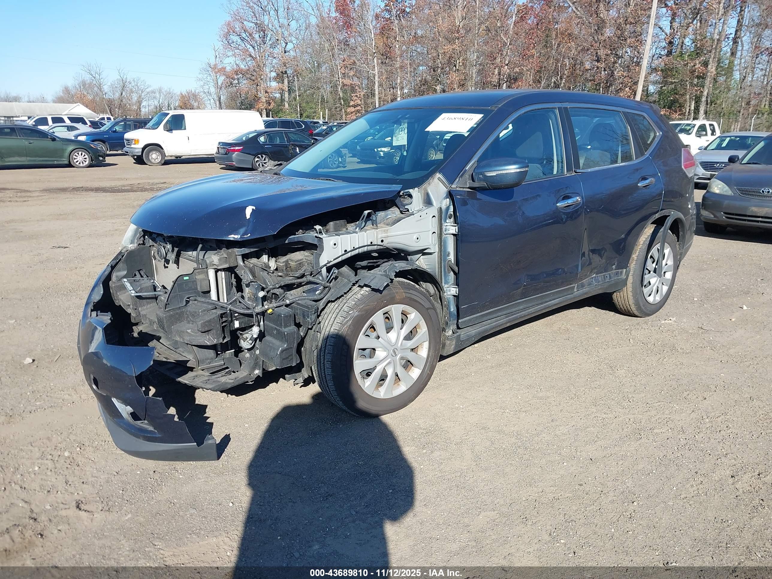 NISSAN ROGUE image 2