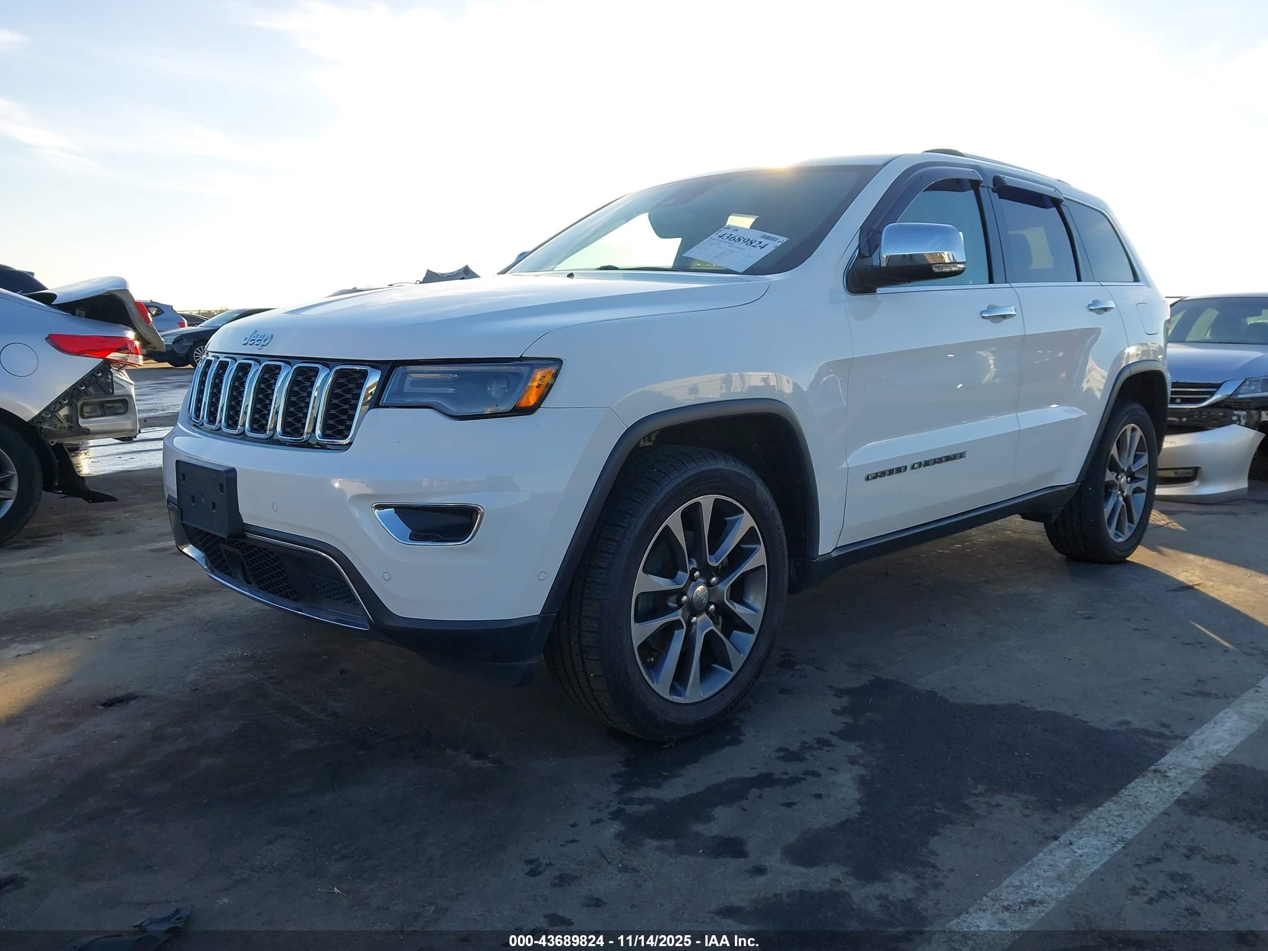 JEEP GRAND image 2