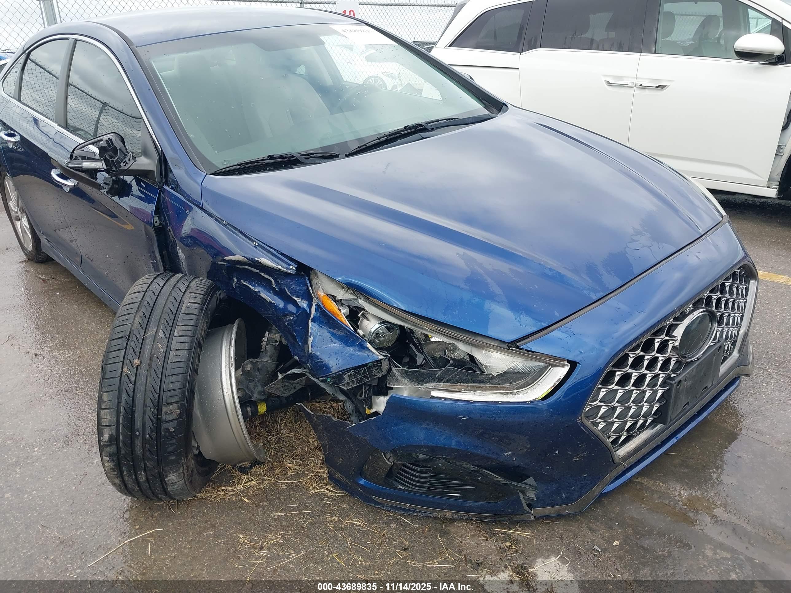 HYUNDAI SONATA image 6