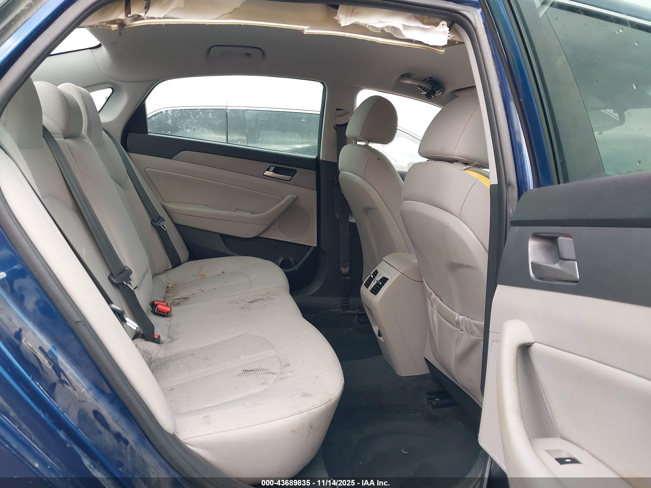 HYUNDAI SONATA image 8