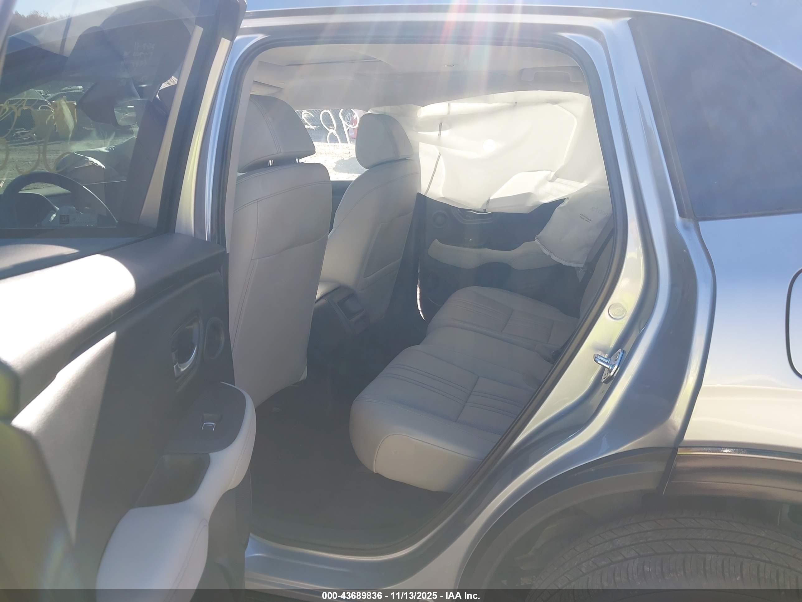 HONDA HR-V image 8