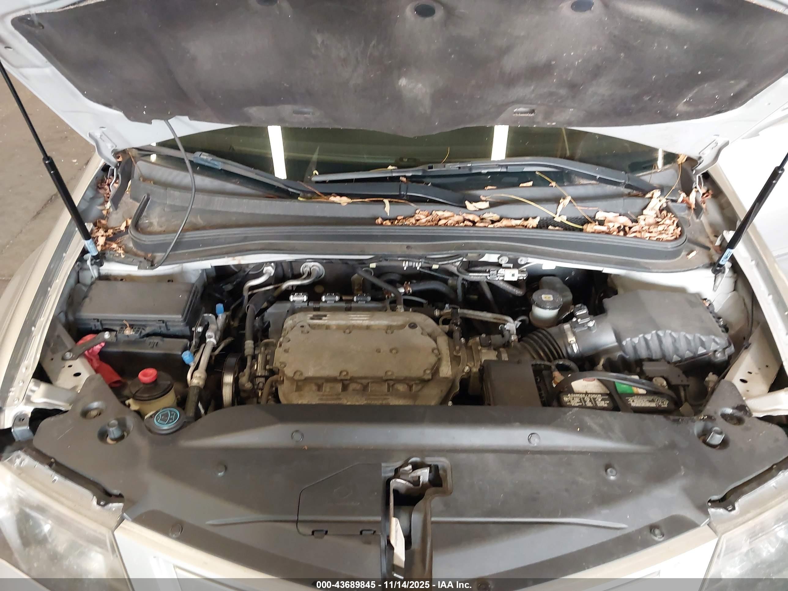 ACURA MDX image 10