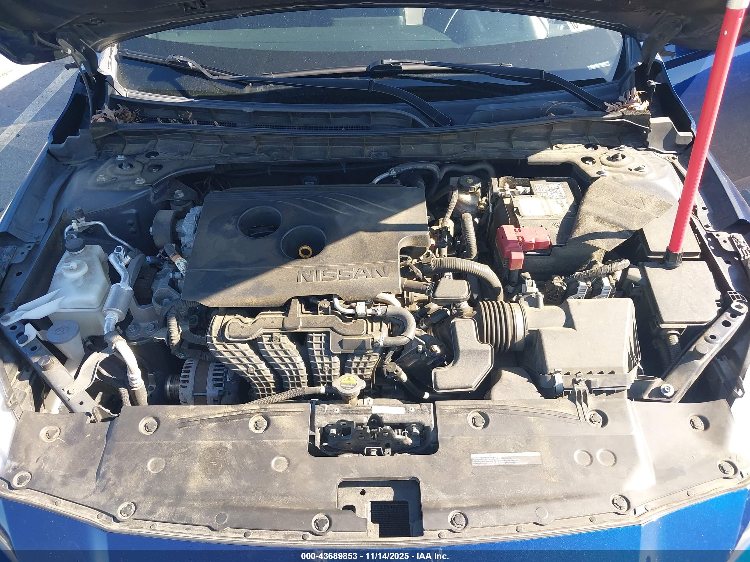 NISSAN ALTIMA image 10