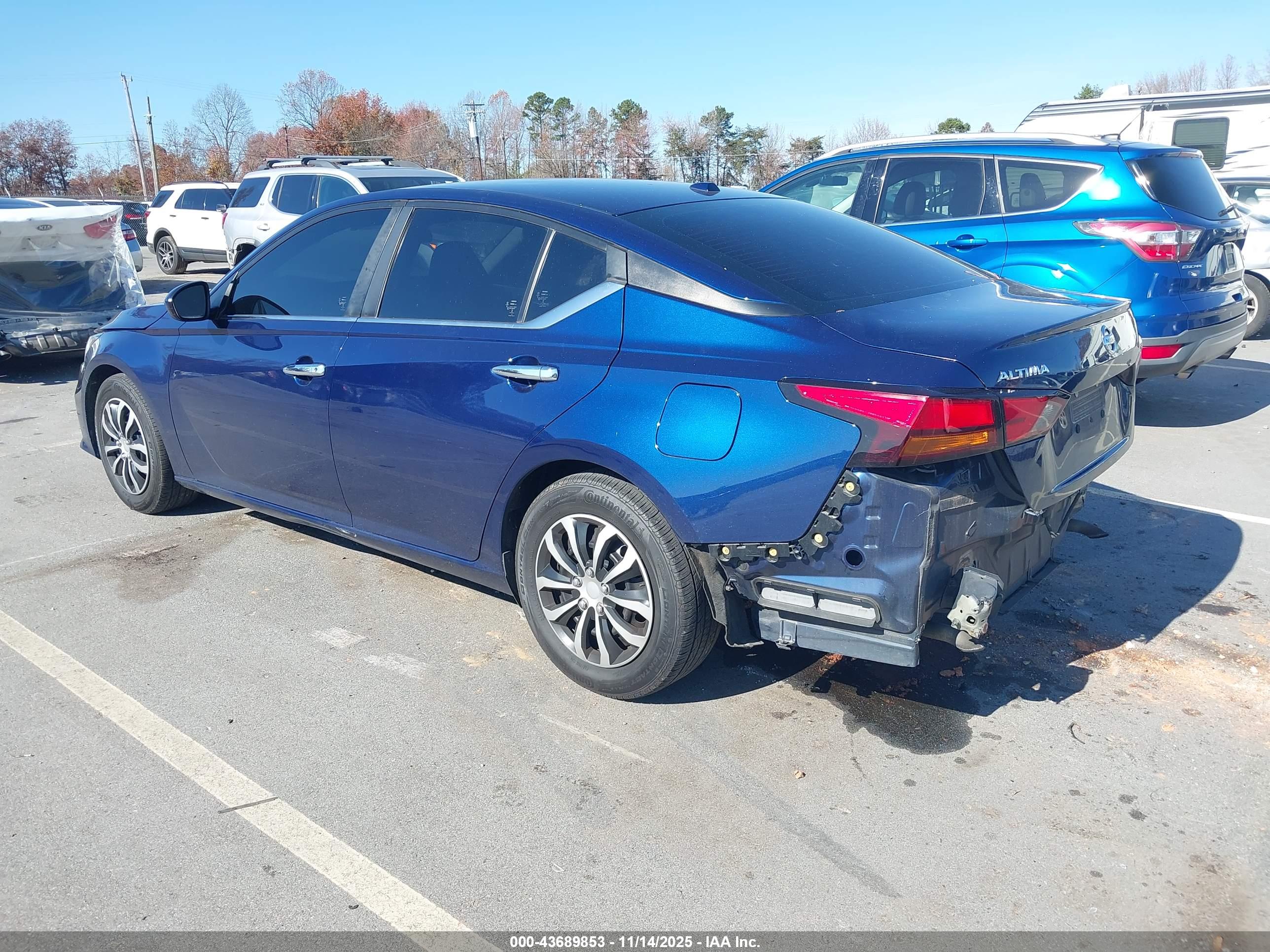 NISSAN ALTIMA image 3