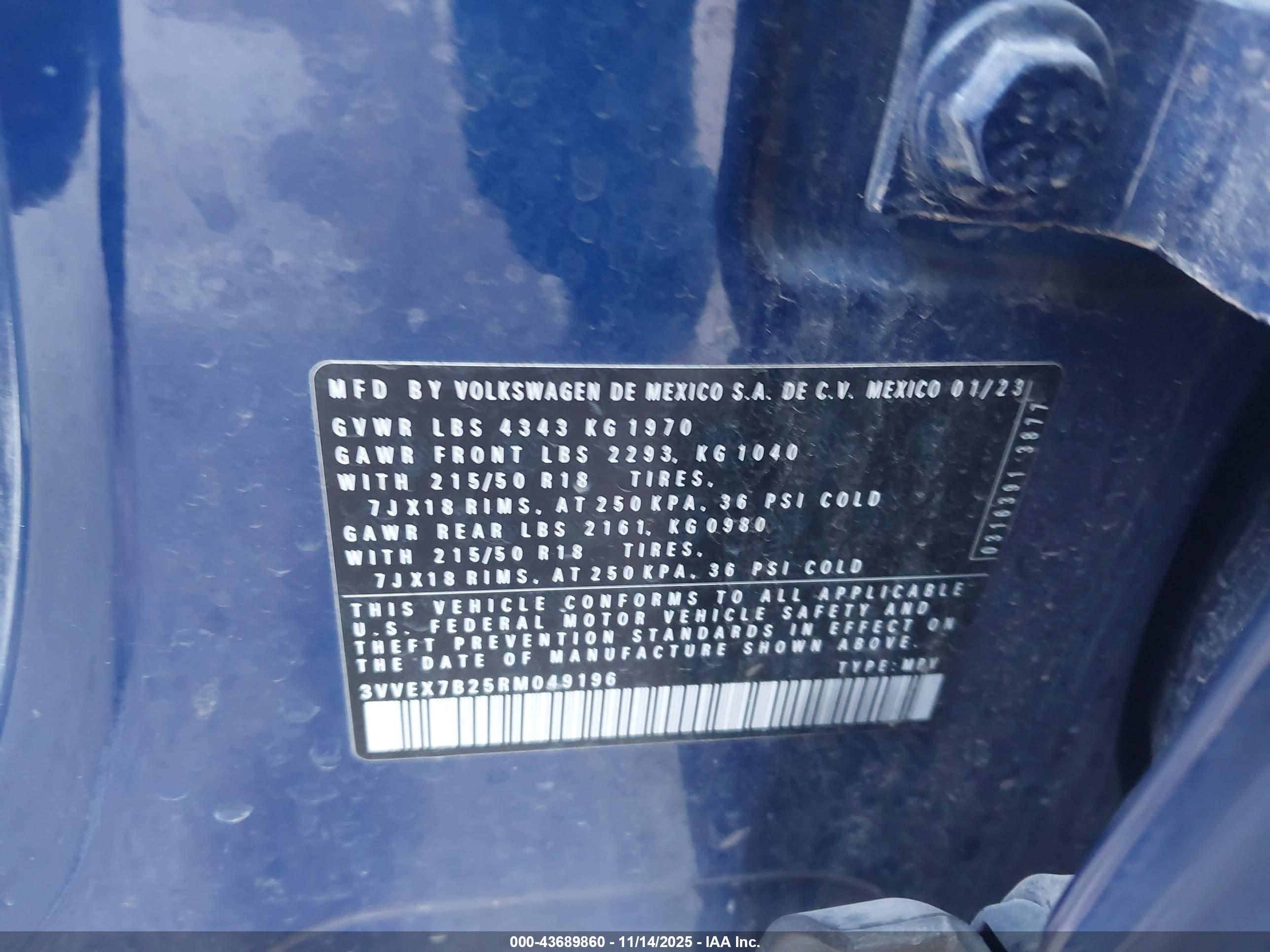 VOLKSWAGEN TAOS image 9