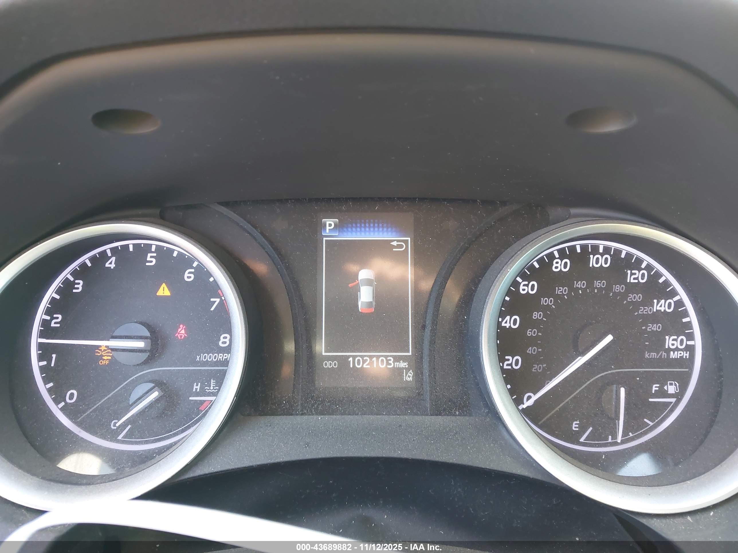 TOYOTA CAMRY image 7