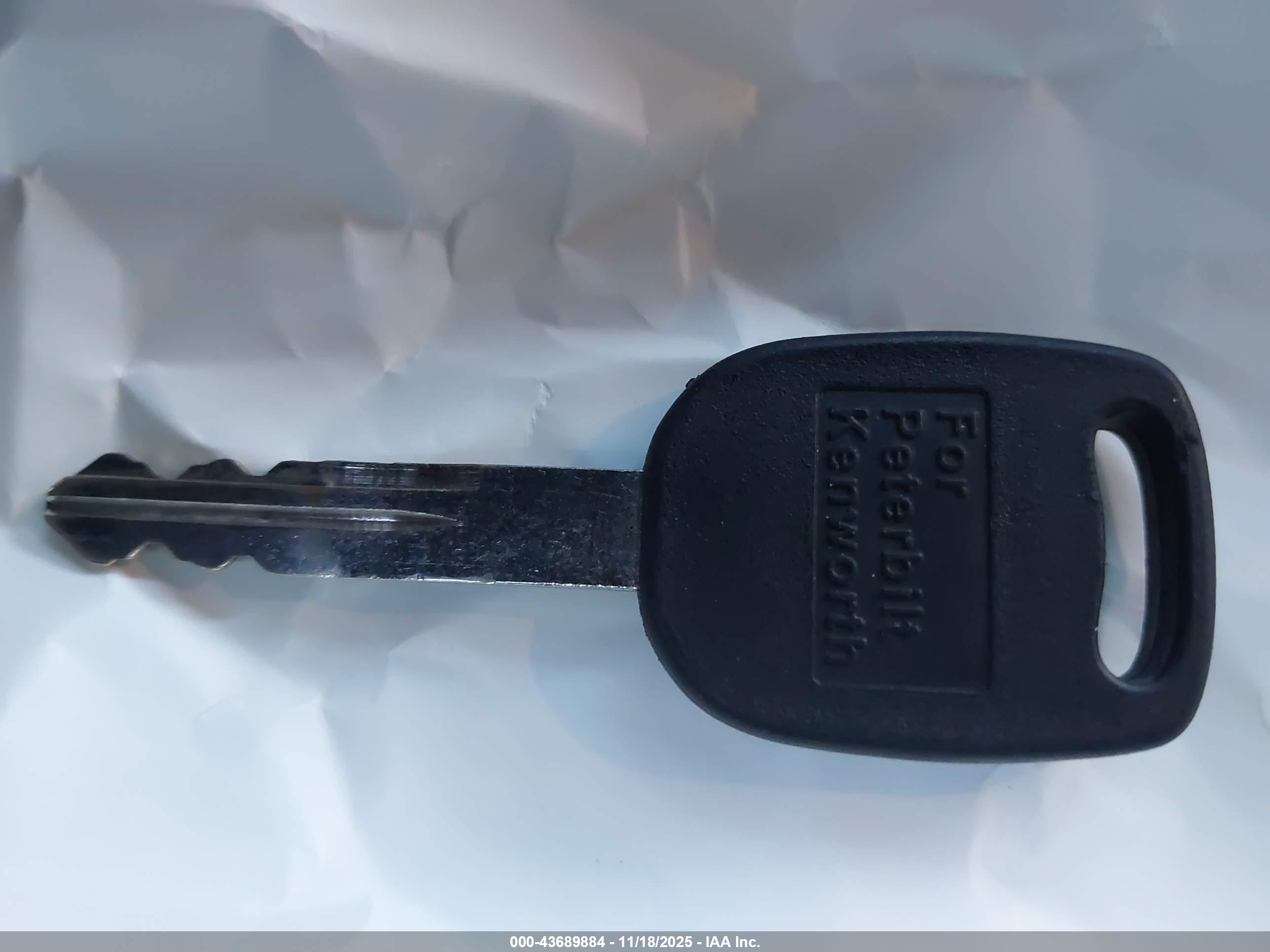 KENWORTH T680 image 11