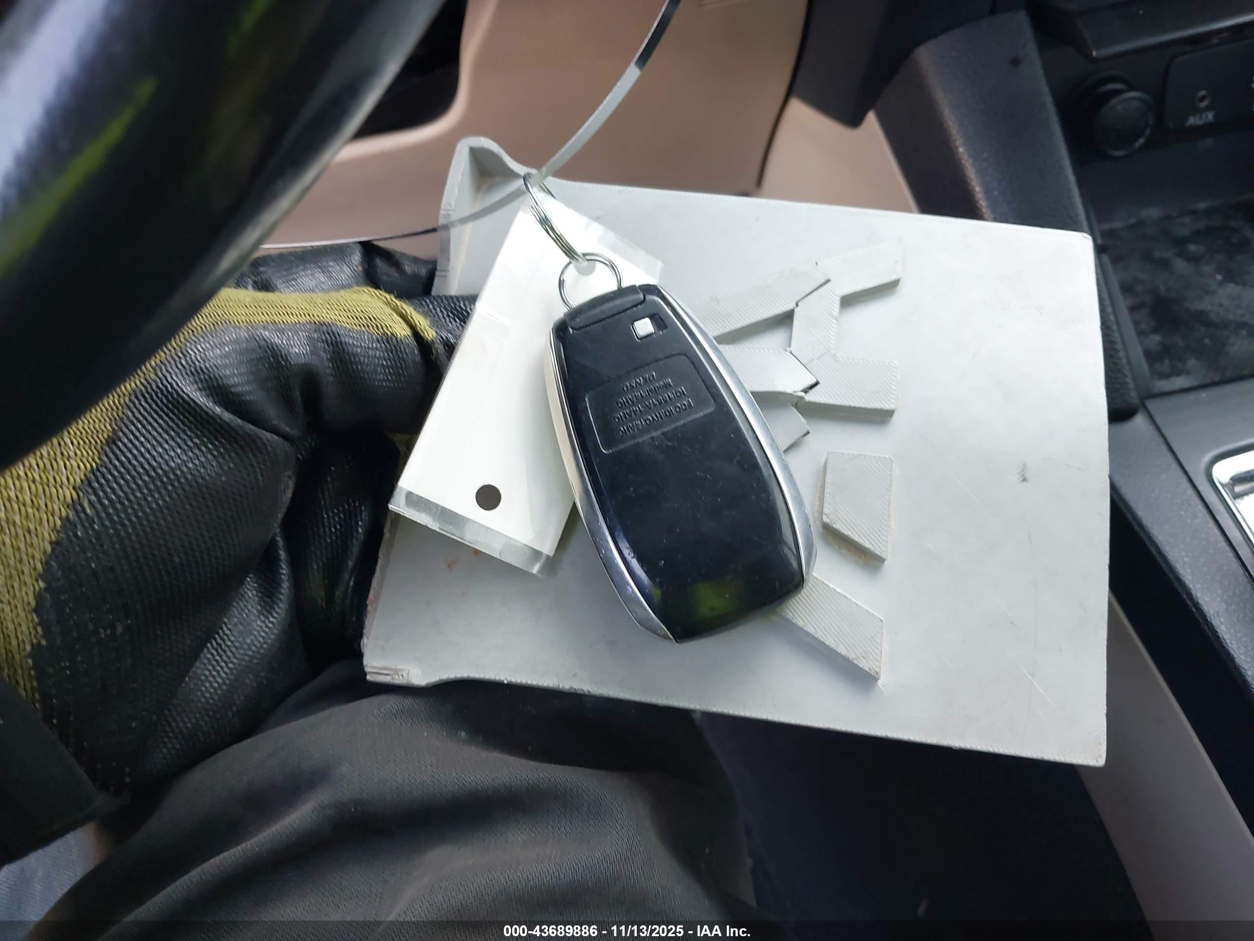 SUBARU LEGACY image 11