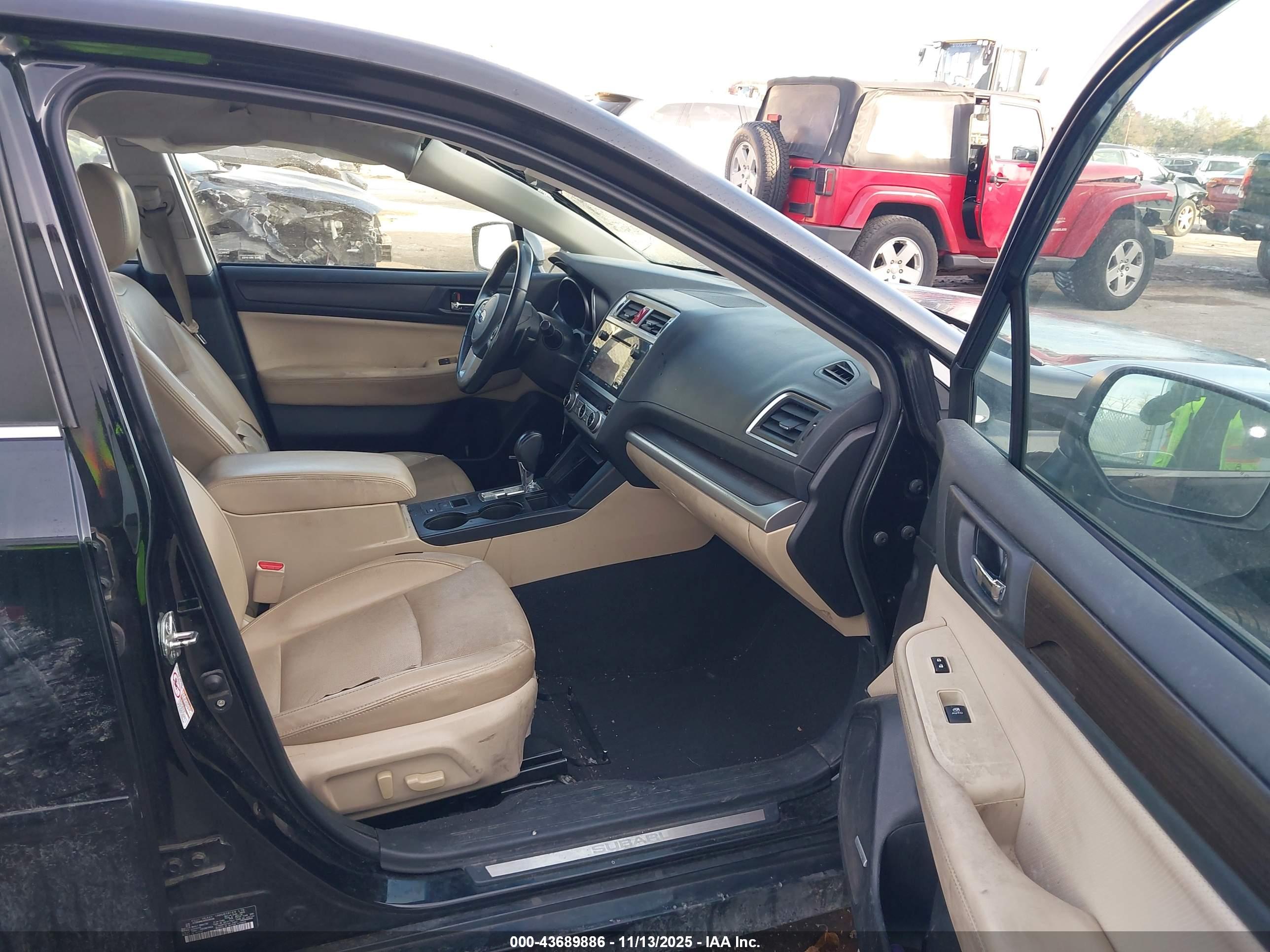 SUBARU LEGACY image 5