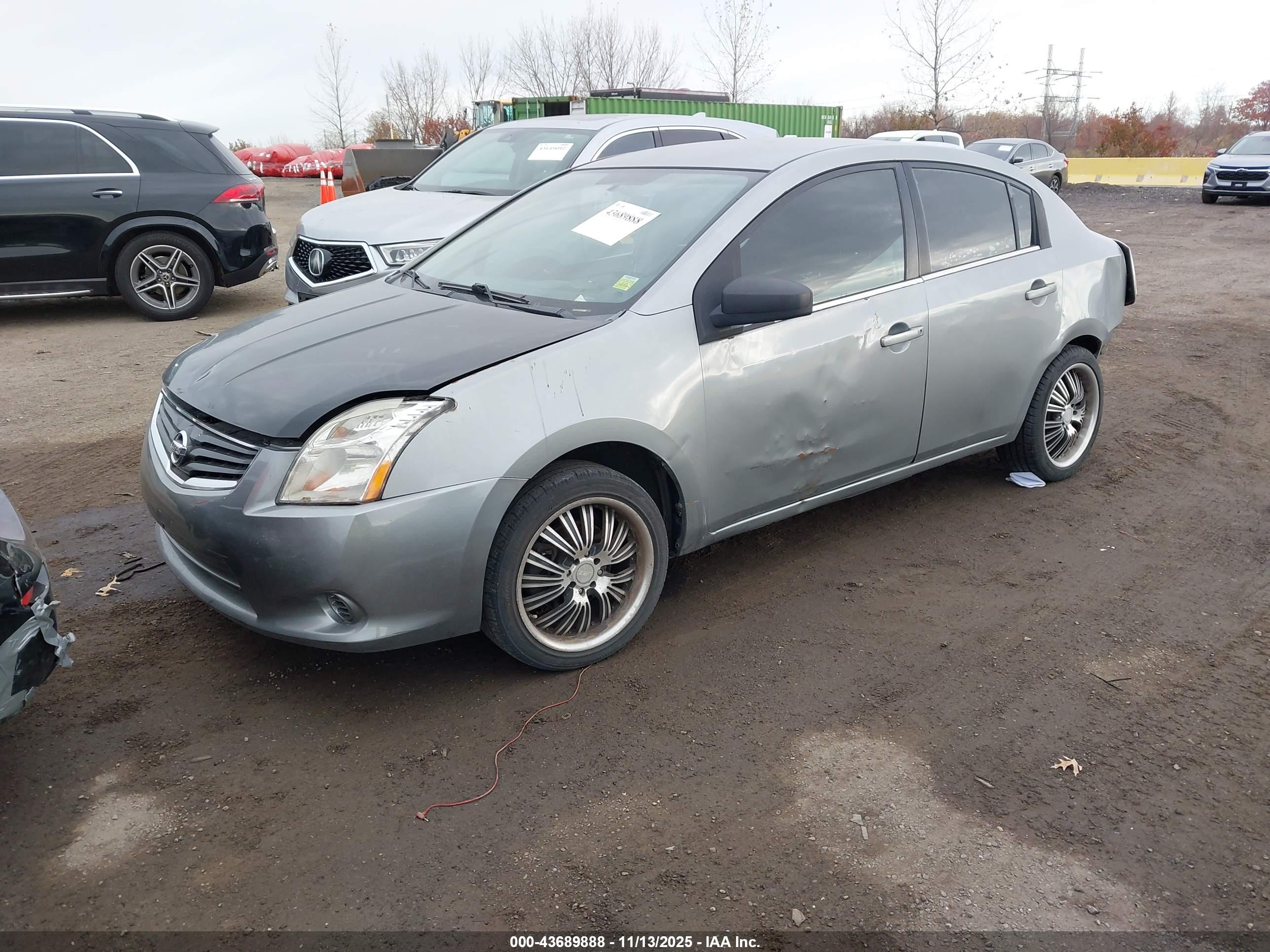 NISSAN SENTRA image 2