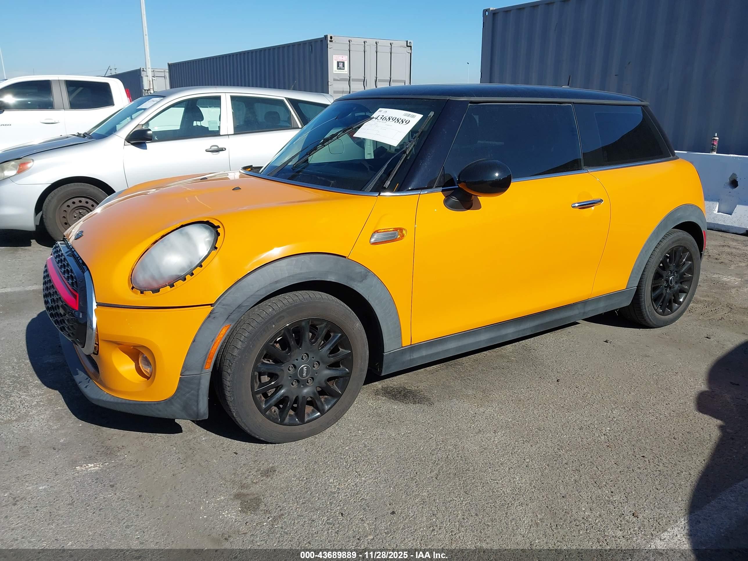 MINI HARDTOP image 2