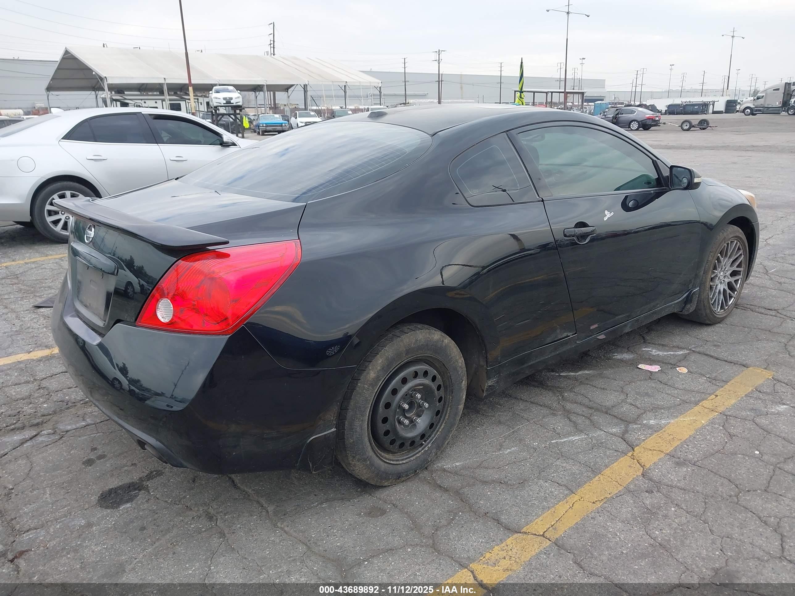 NISSAN ALTIMA image 4