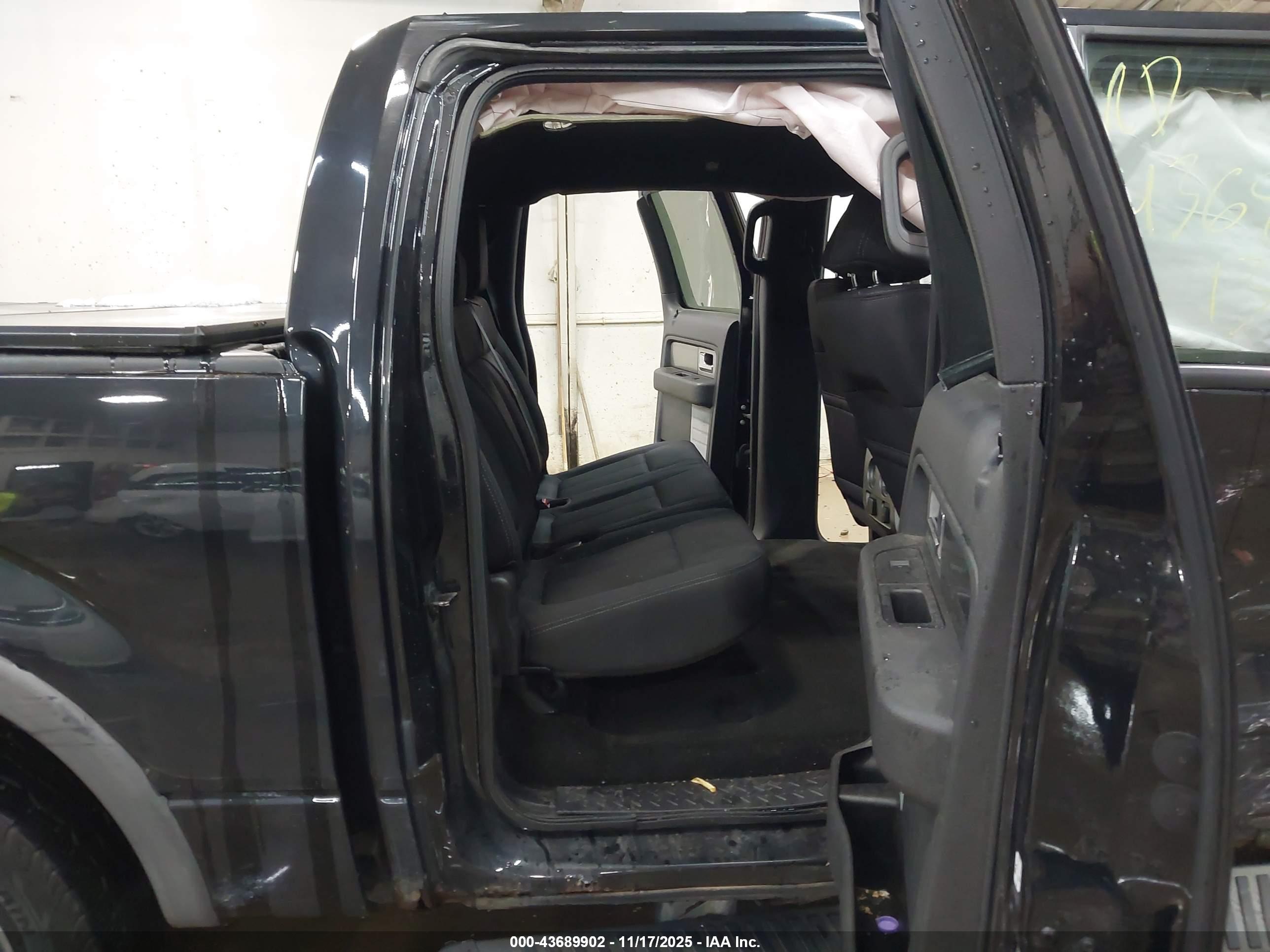 FORD F-150 image 8