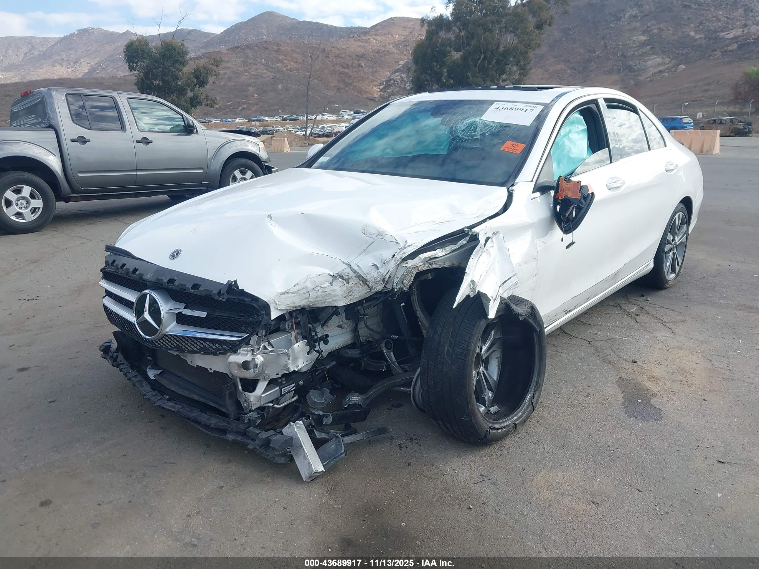 MERCEDES-BENZ C image 2