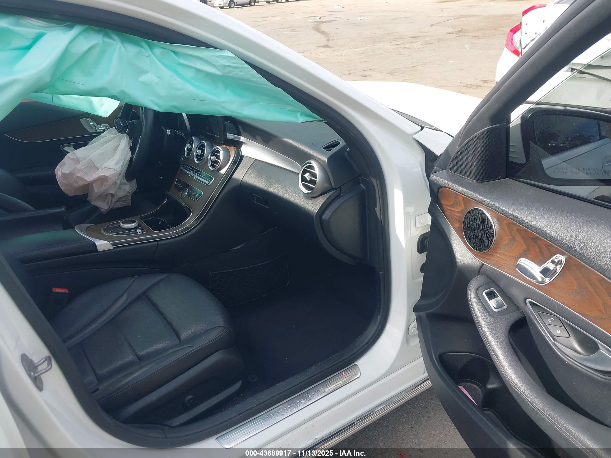 MERCEDES-BENZ C image 5
