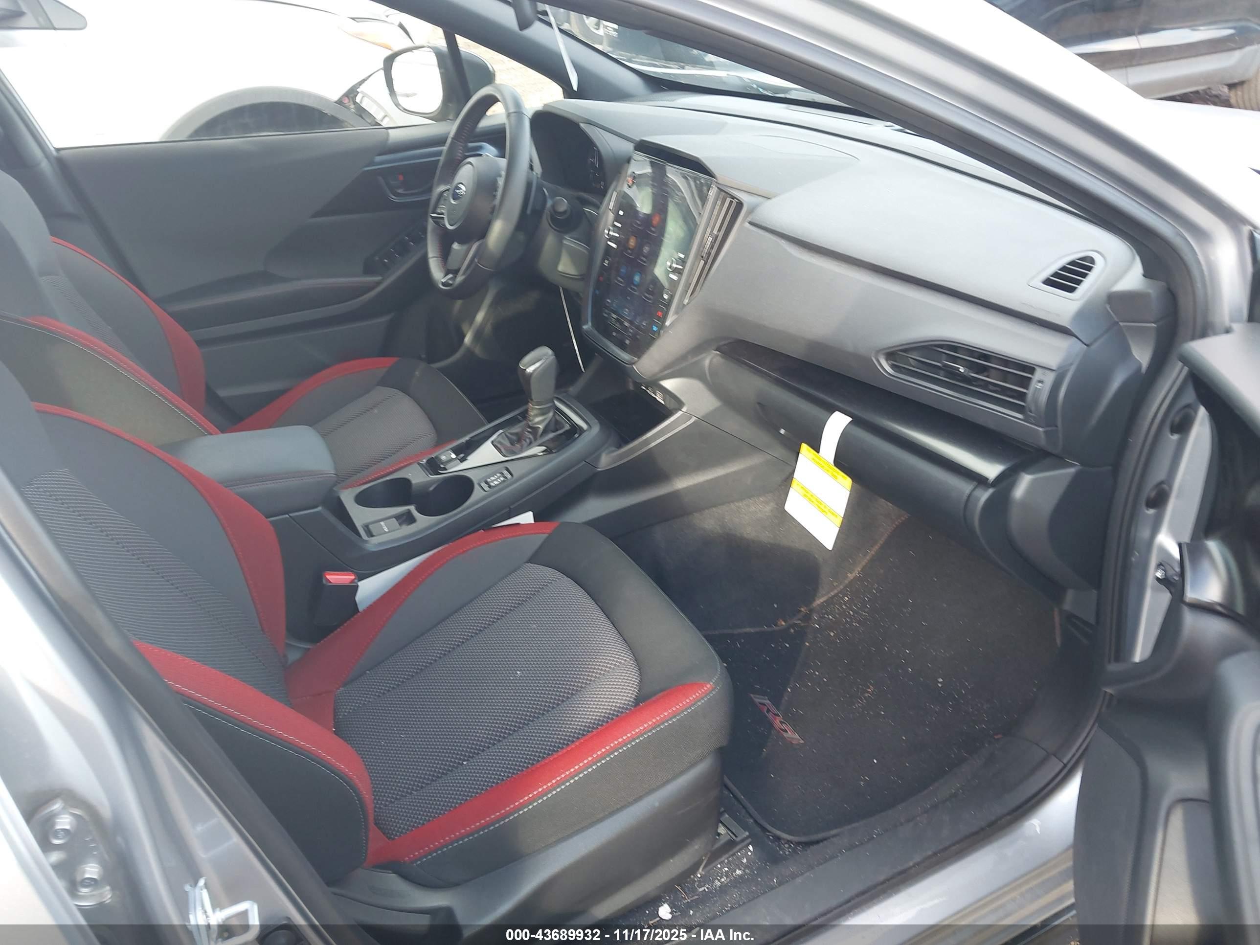 SUBARU IMPREZA image 5