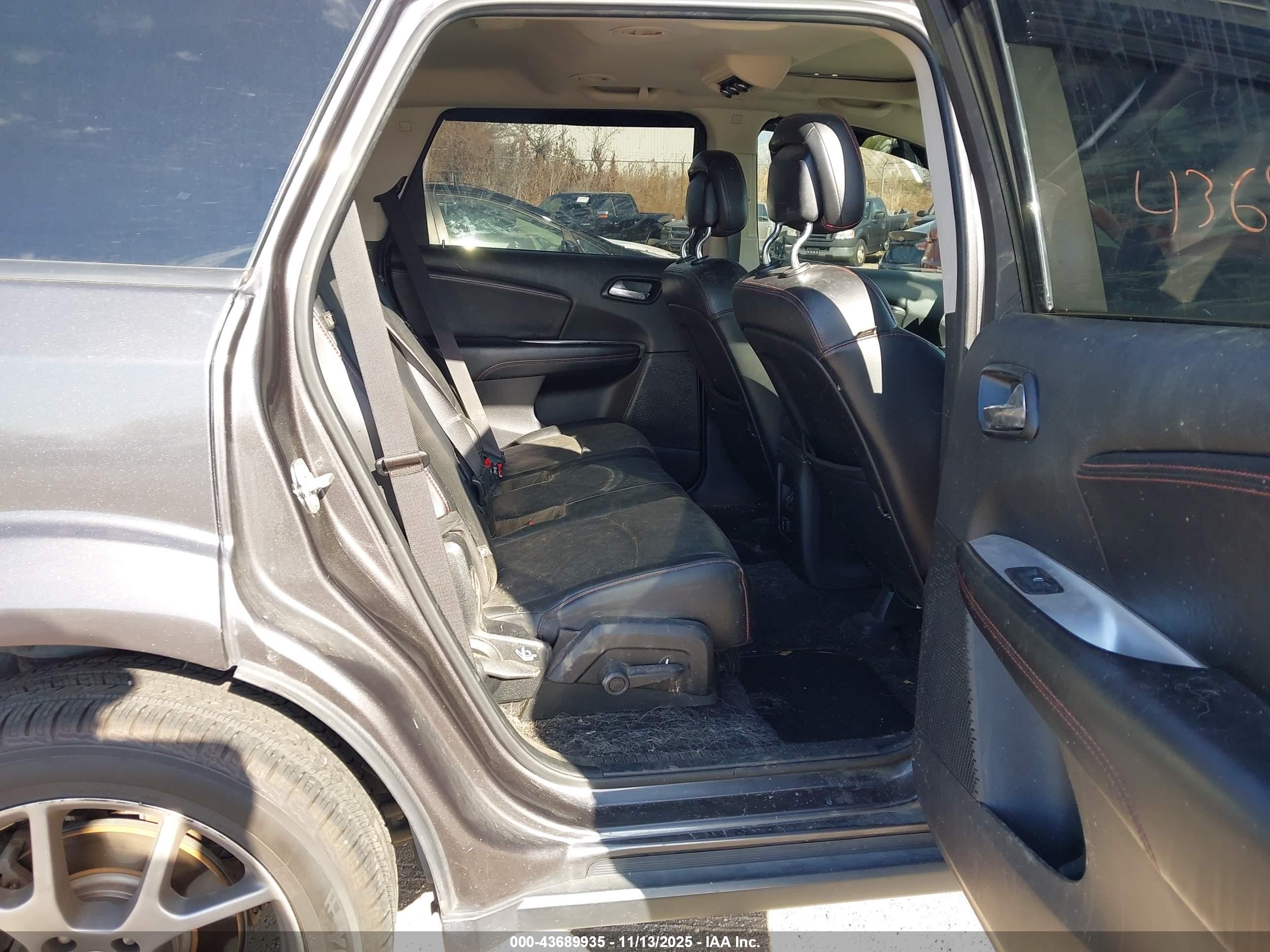 DODGE JOURNEY image 8