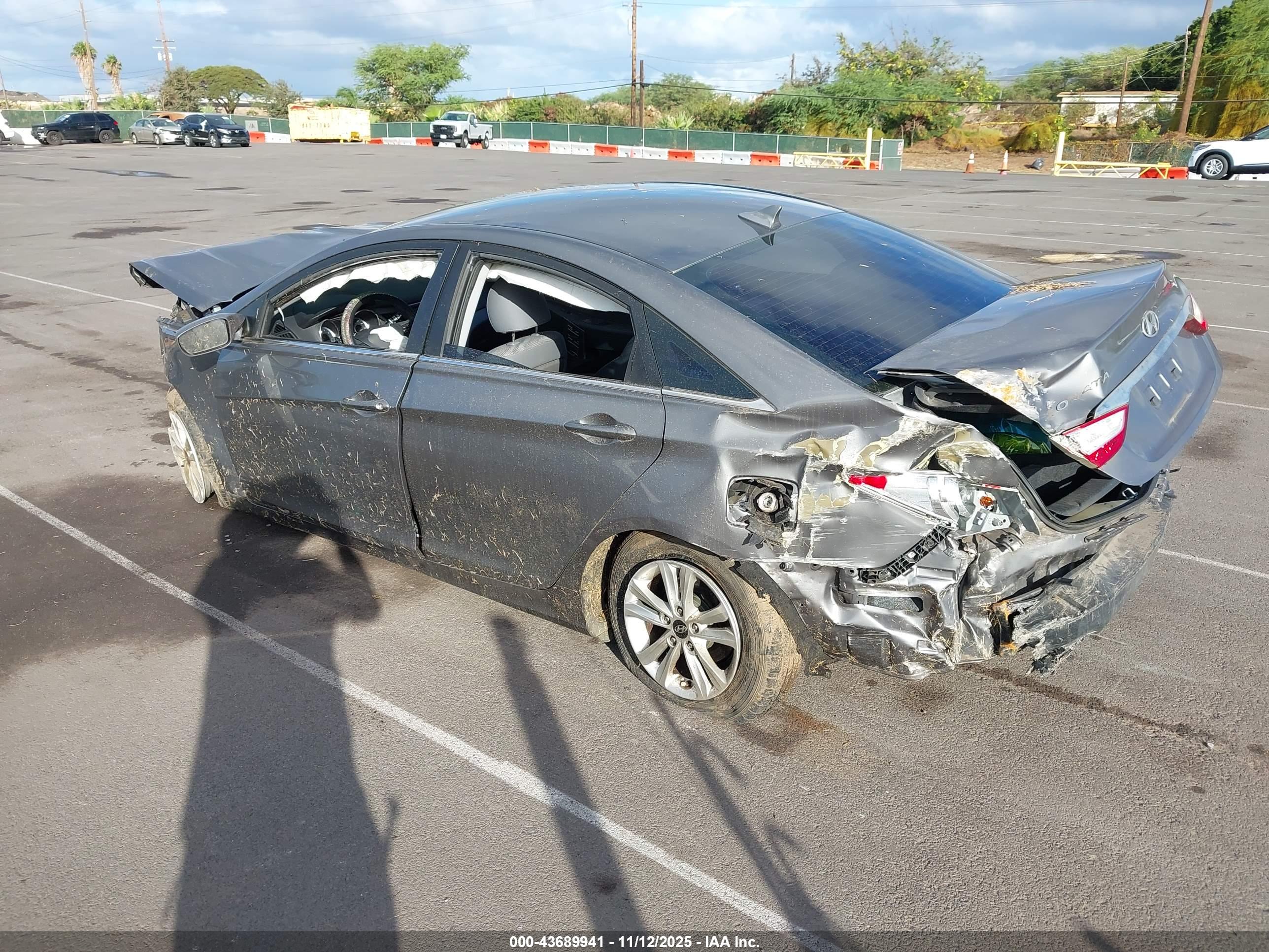 HYUNDAI SONATA image 3