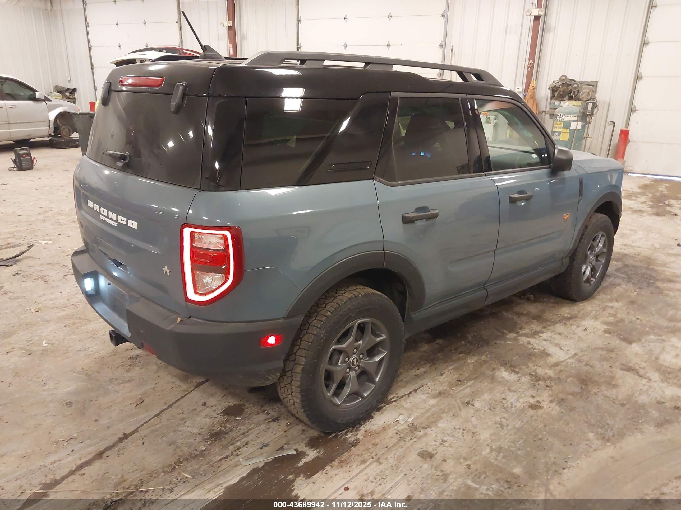 FORD BRONCO image 4