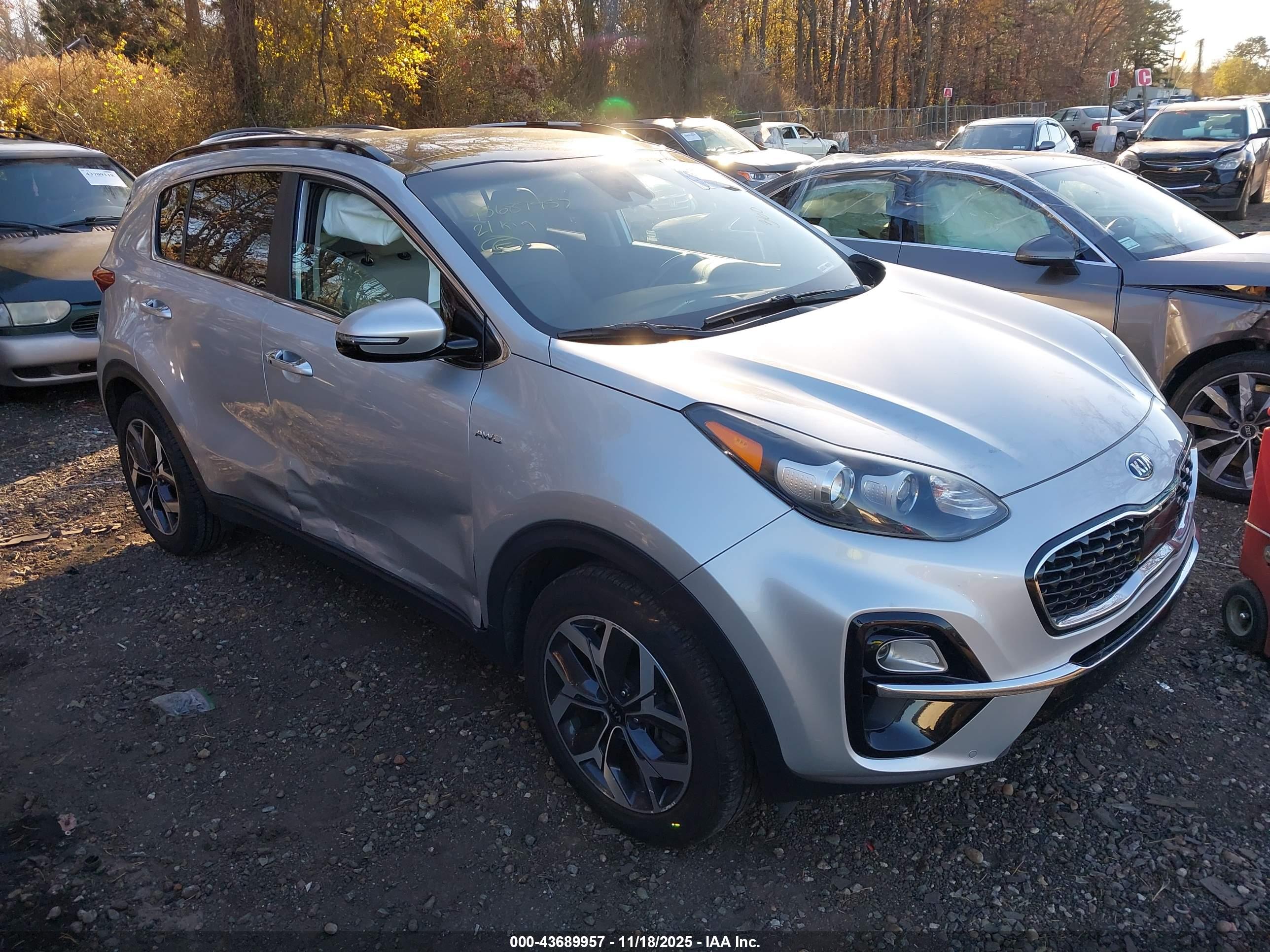KIA SPORTAGE image 6