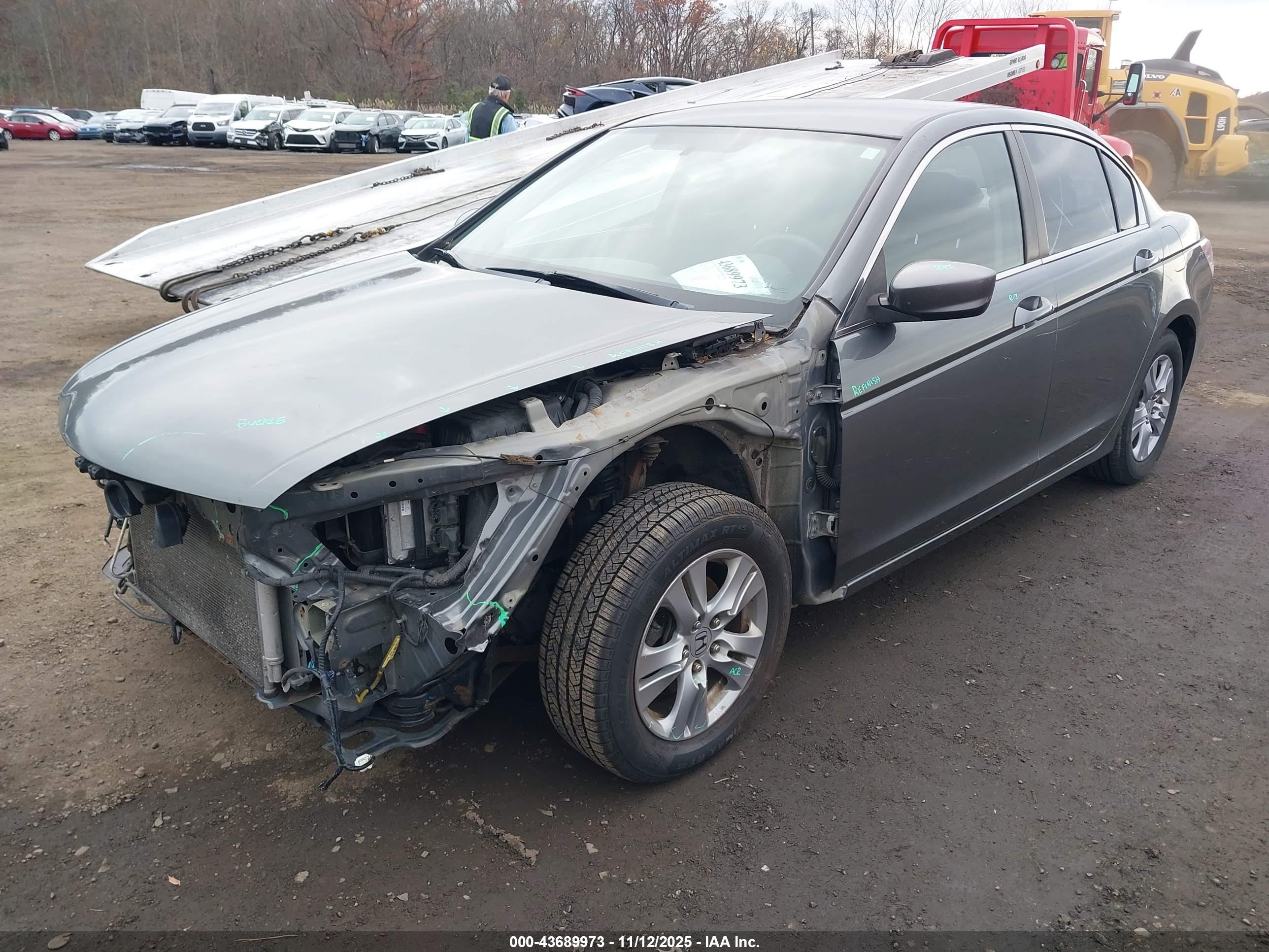 HONDA ACCORD image 2
