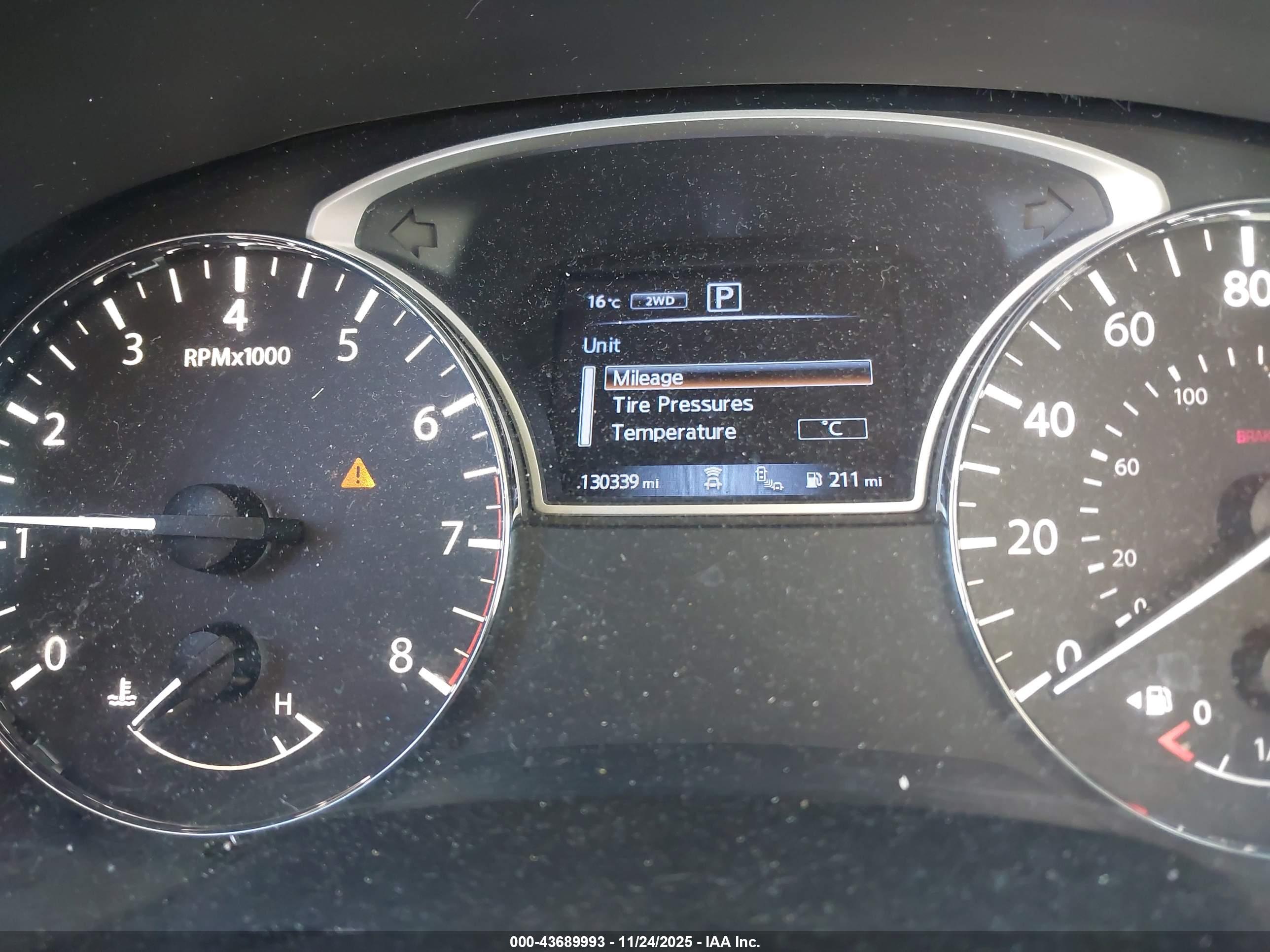 NISSAN PATHFINDER image 7
