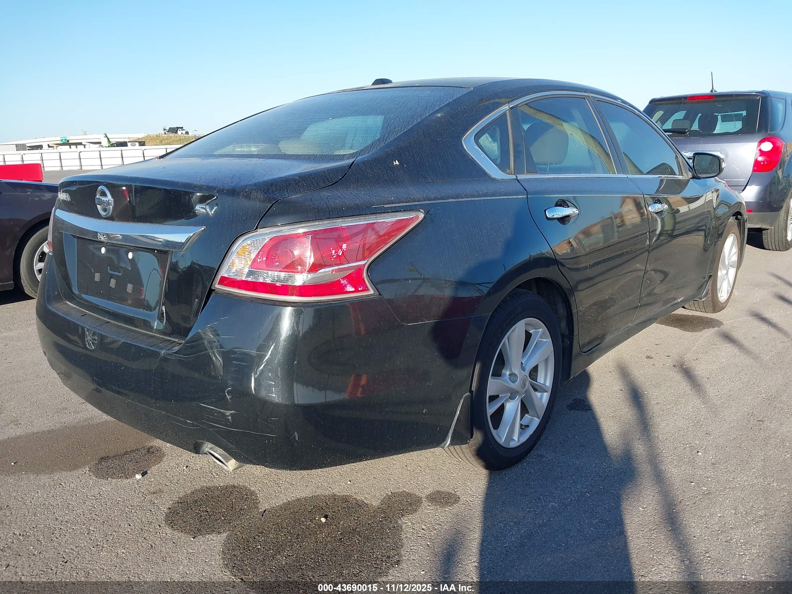 NISSAN ALTIMA image 4