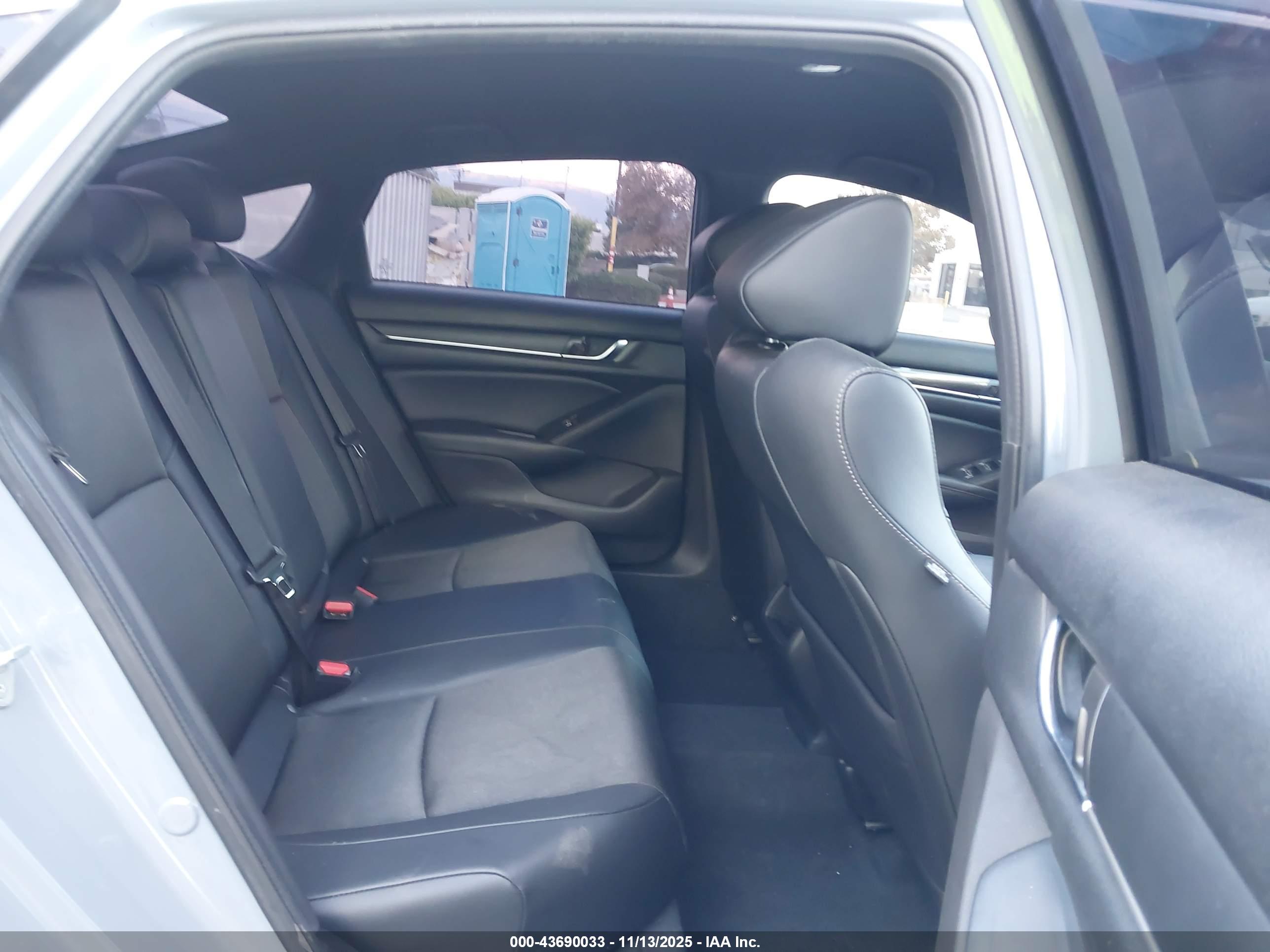 HONDA ACCORD image 8