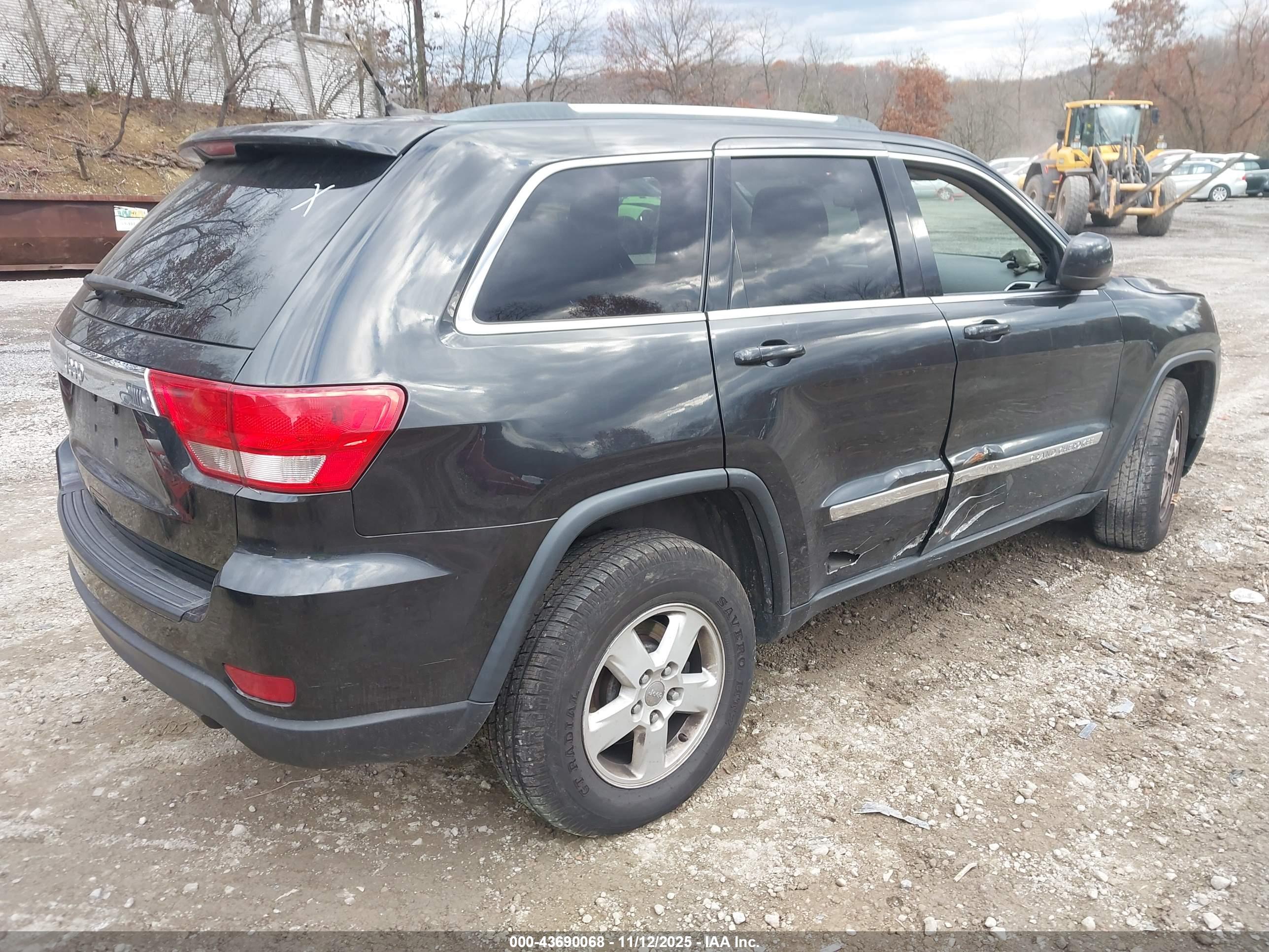 JEEP GRAND image 4